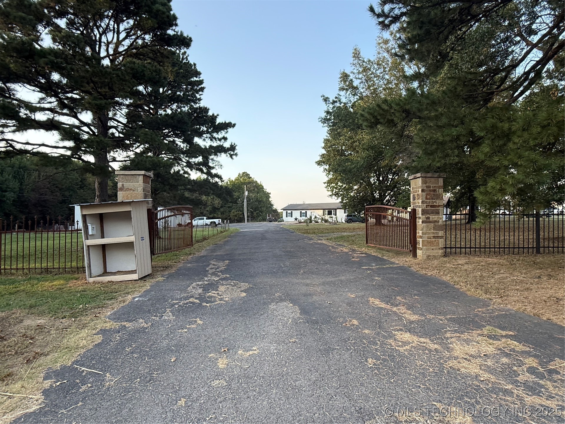 3340 E Smith Ferry Property Photo 7