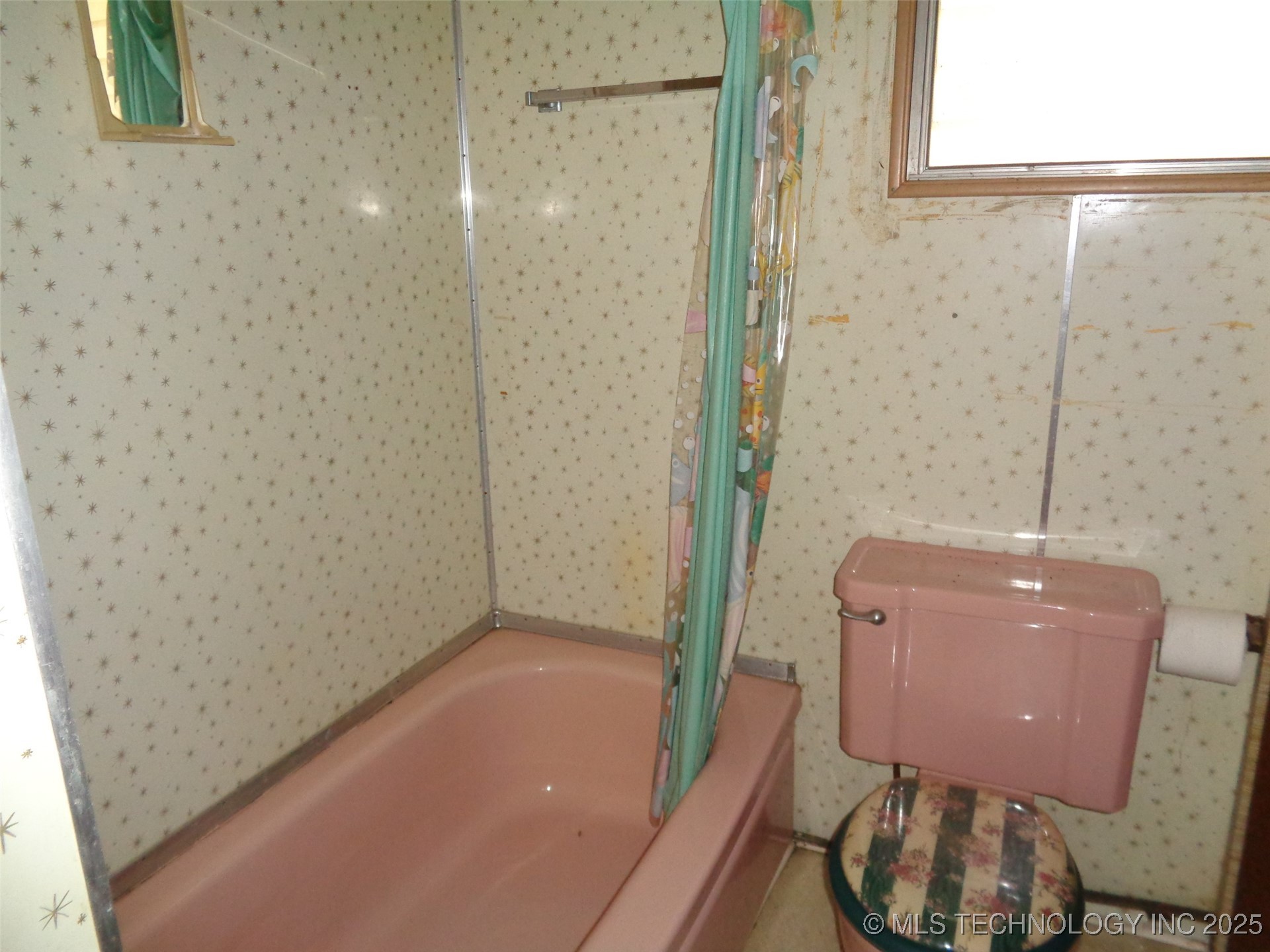 203 Oak Avenue Property Photo 16