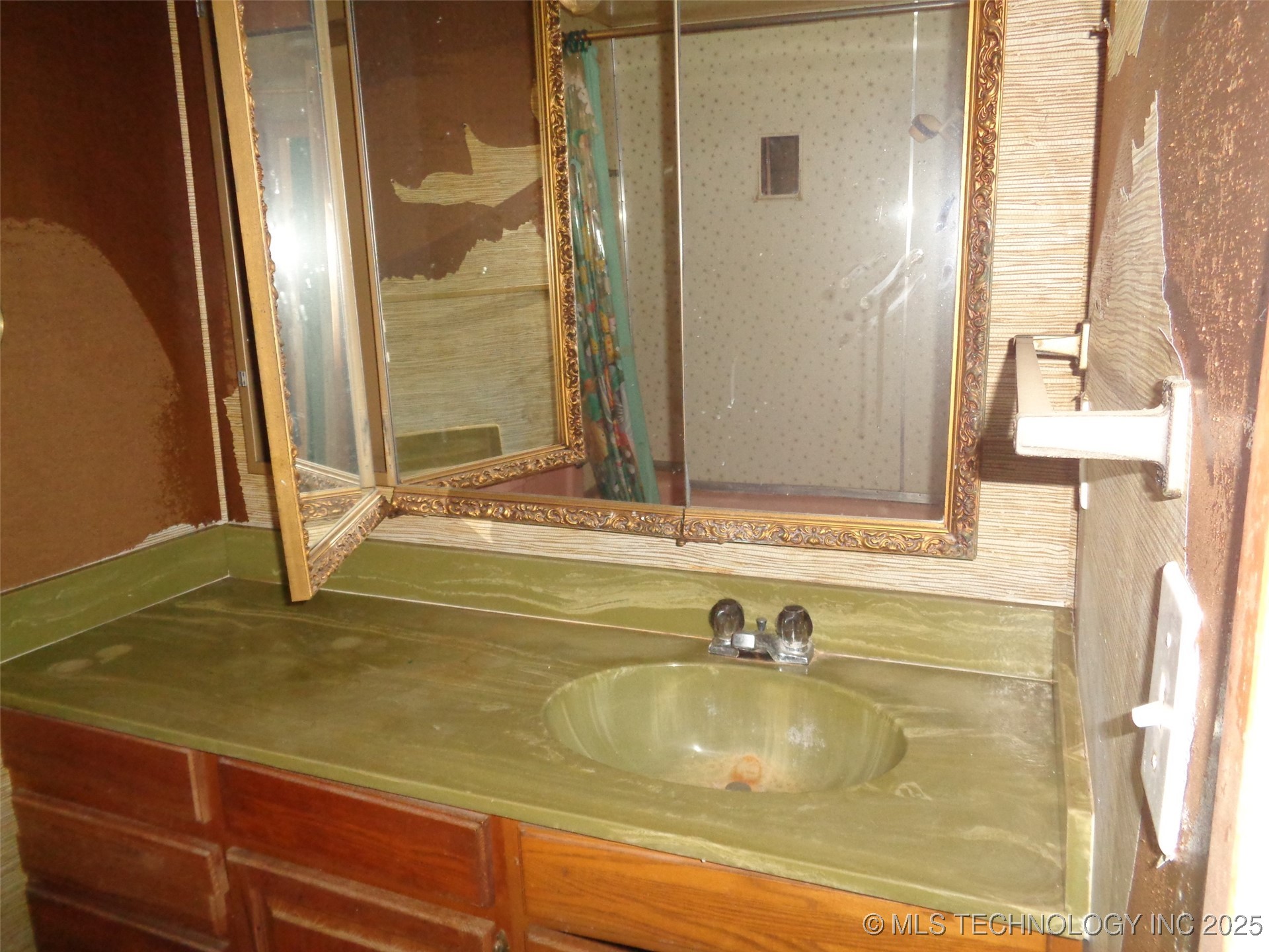 203 Oak Avenue Property Photo 17