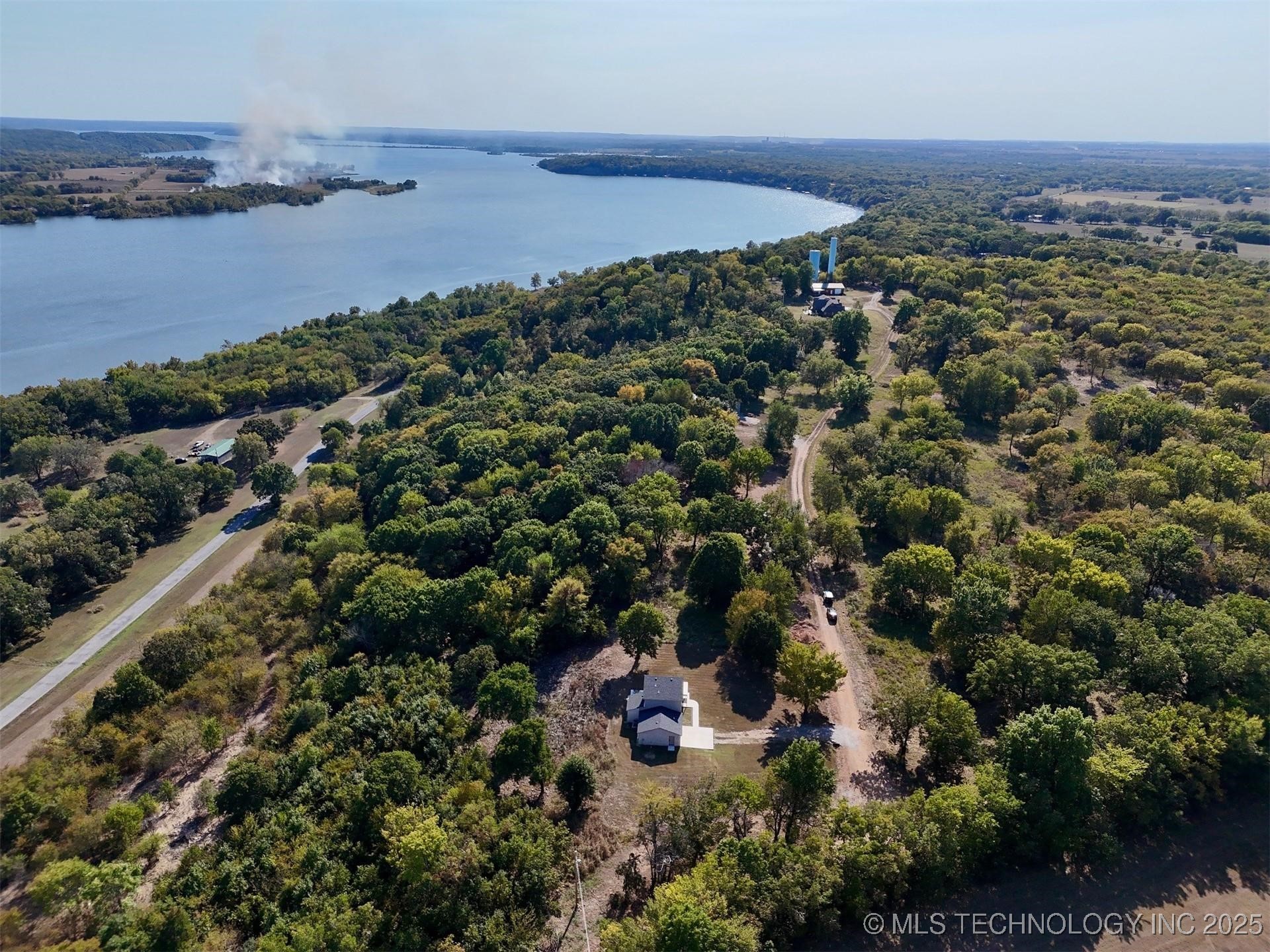 3188 N 4403 Lane Property Photo 4