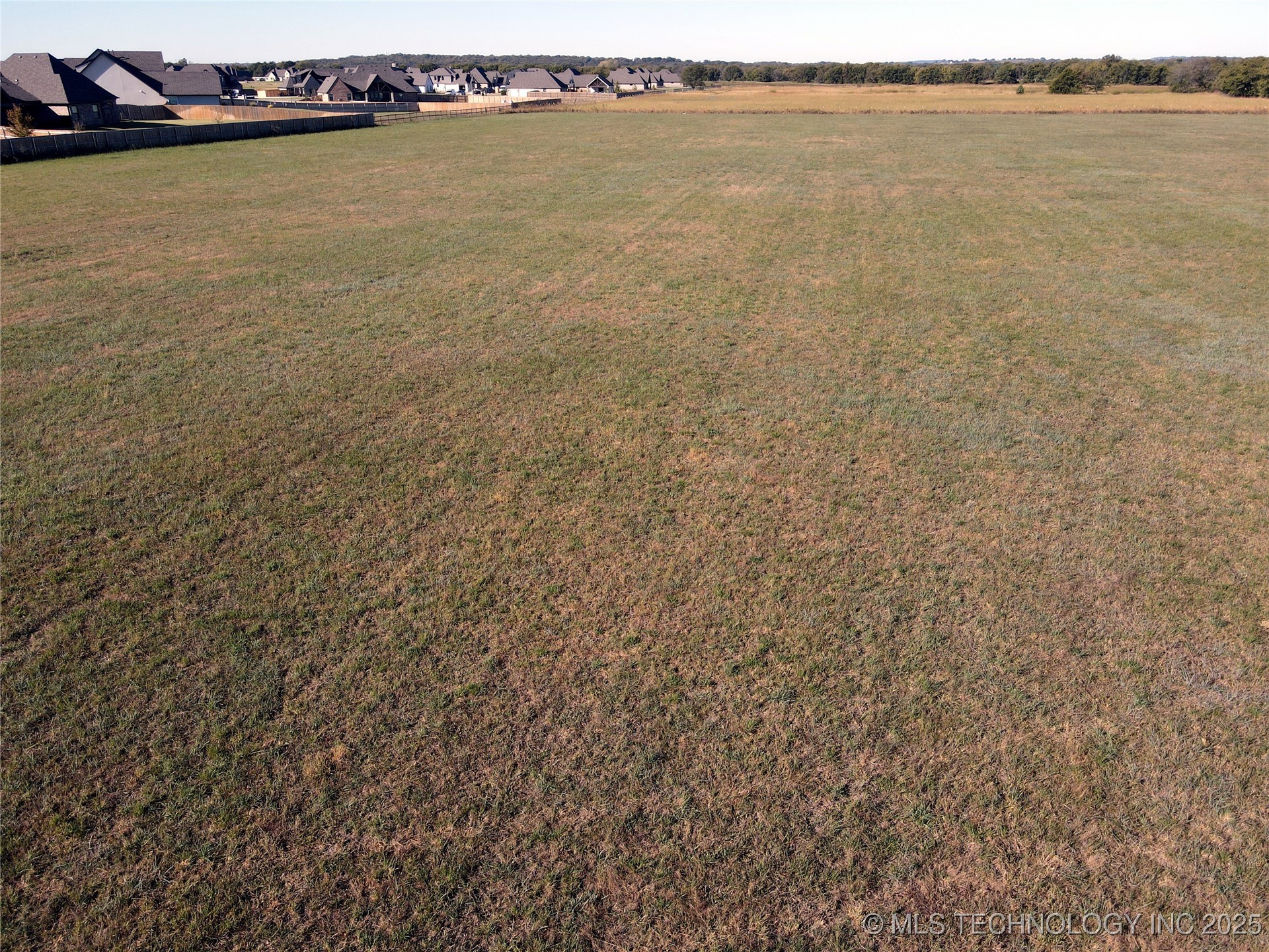 17670 S Yale Avenue Property Photo 7