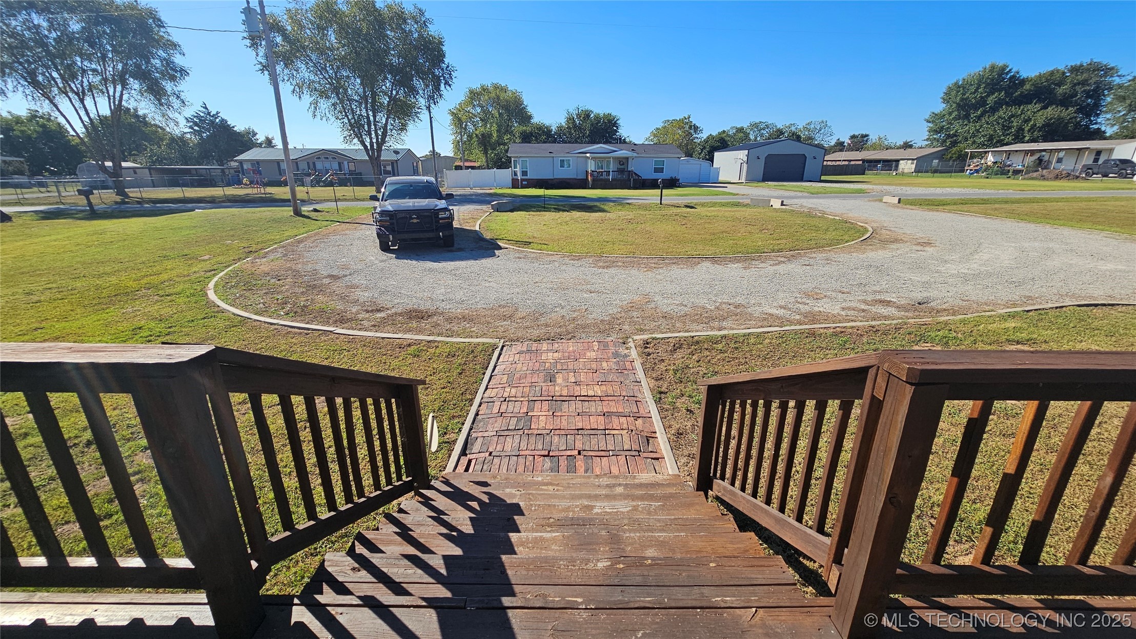 49 Pine Road Property Photo 4