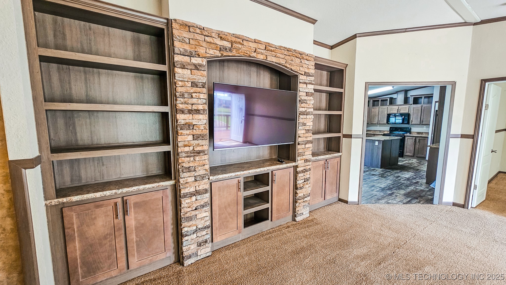 49 Pine Road Property Photo 14