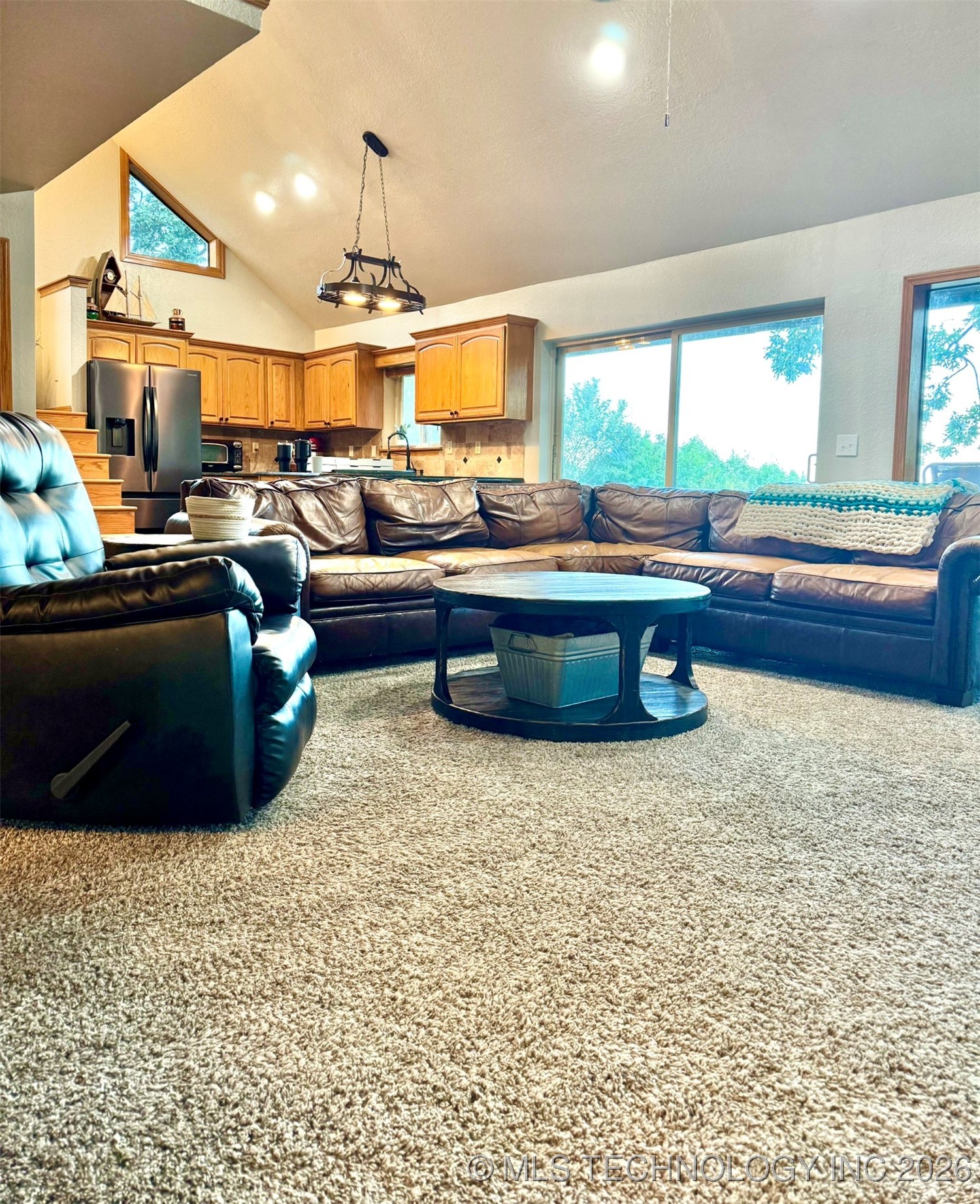 1048 Robin Hood Road Property Photo 11