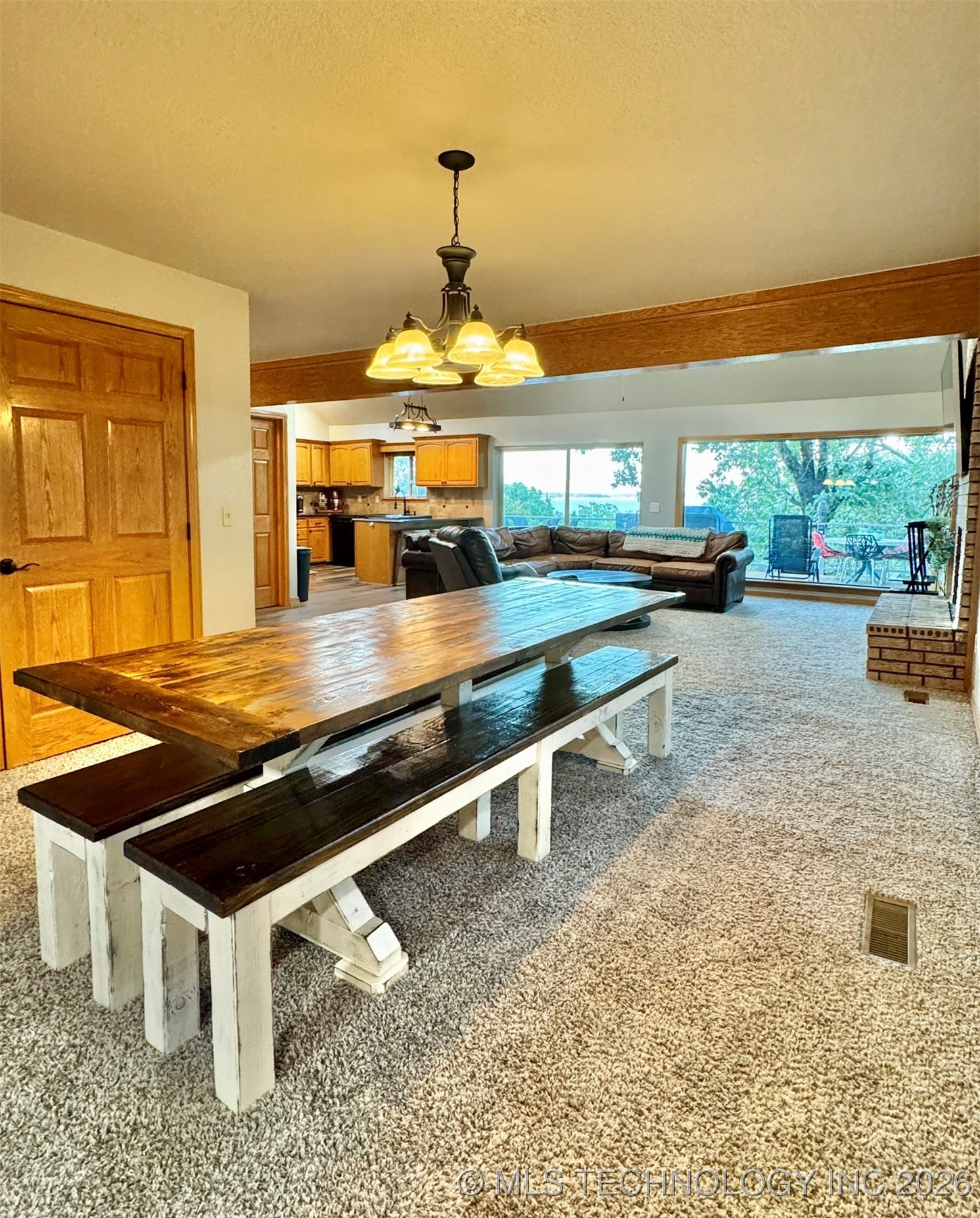 1048 Robin Hood Road Property Photo 17