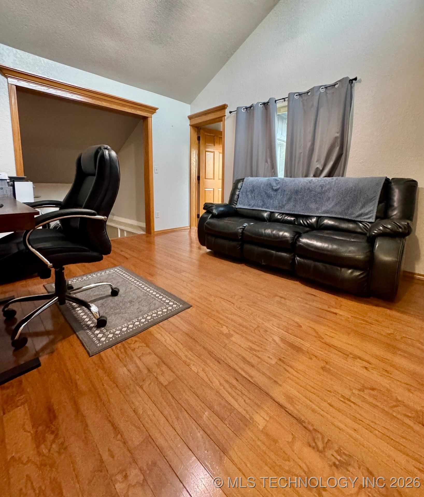 1048 Robin Hood Road Property Photo 29