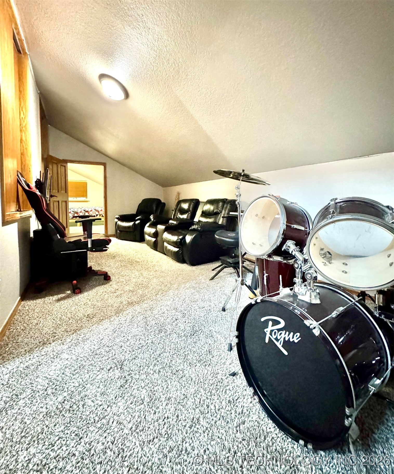 1048 Robin Hood Road Property Photo 31