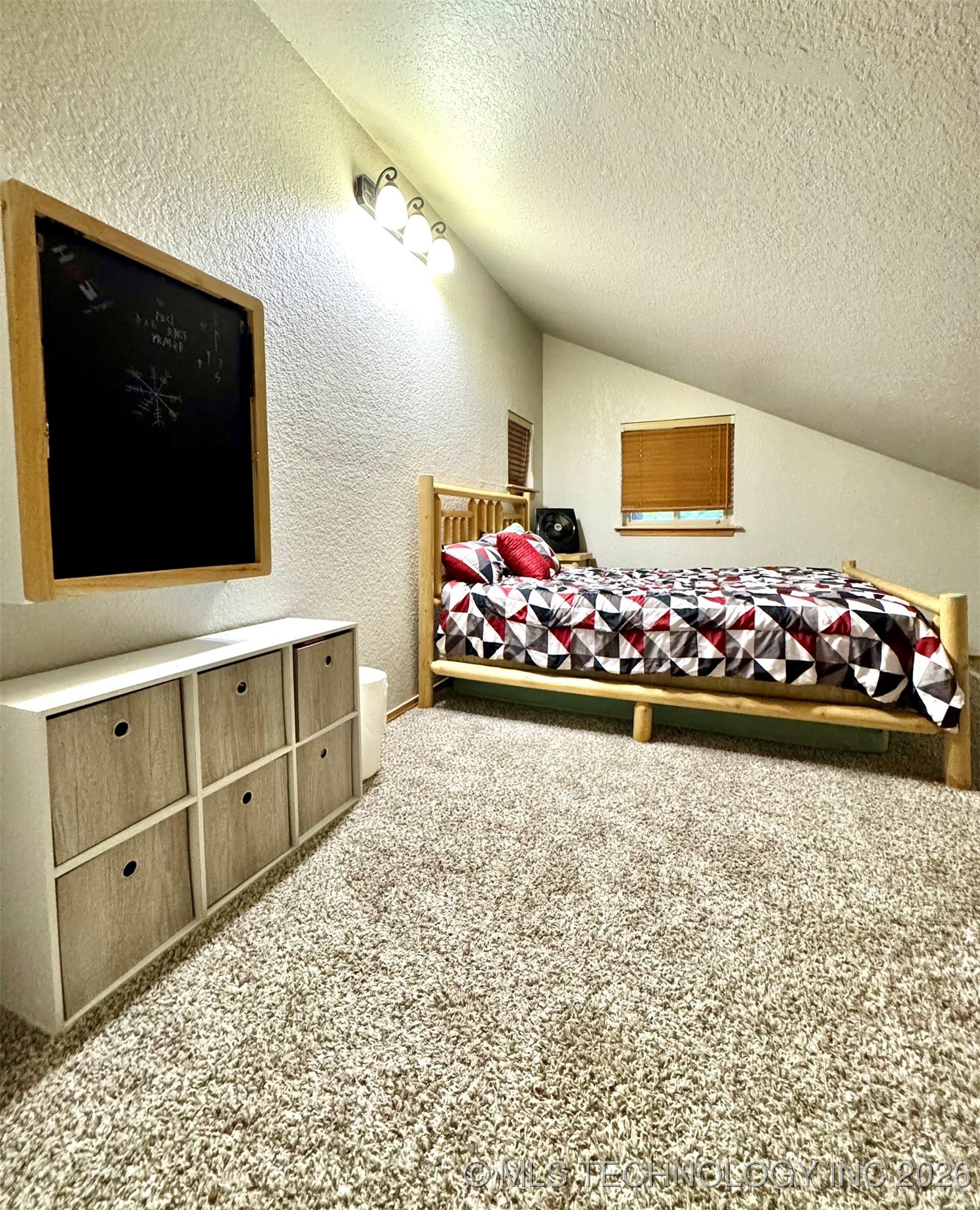 1048 Robin Hood Road Property Photo 32