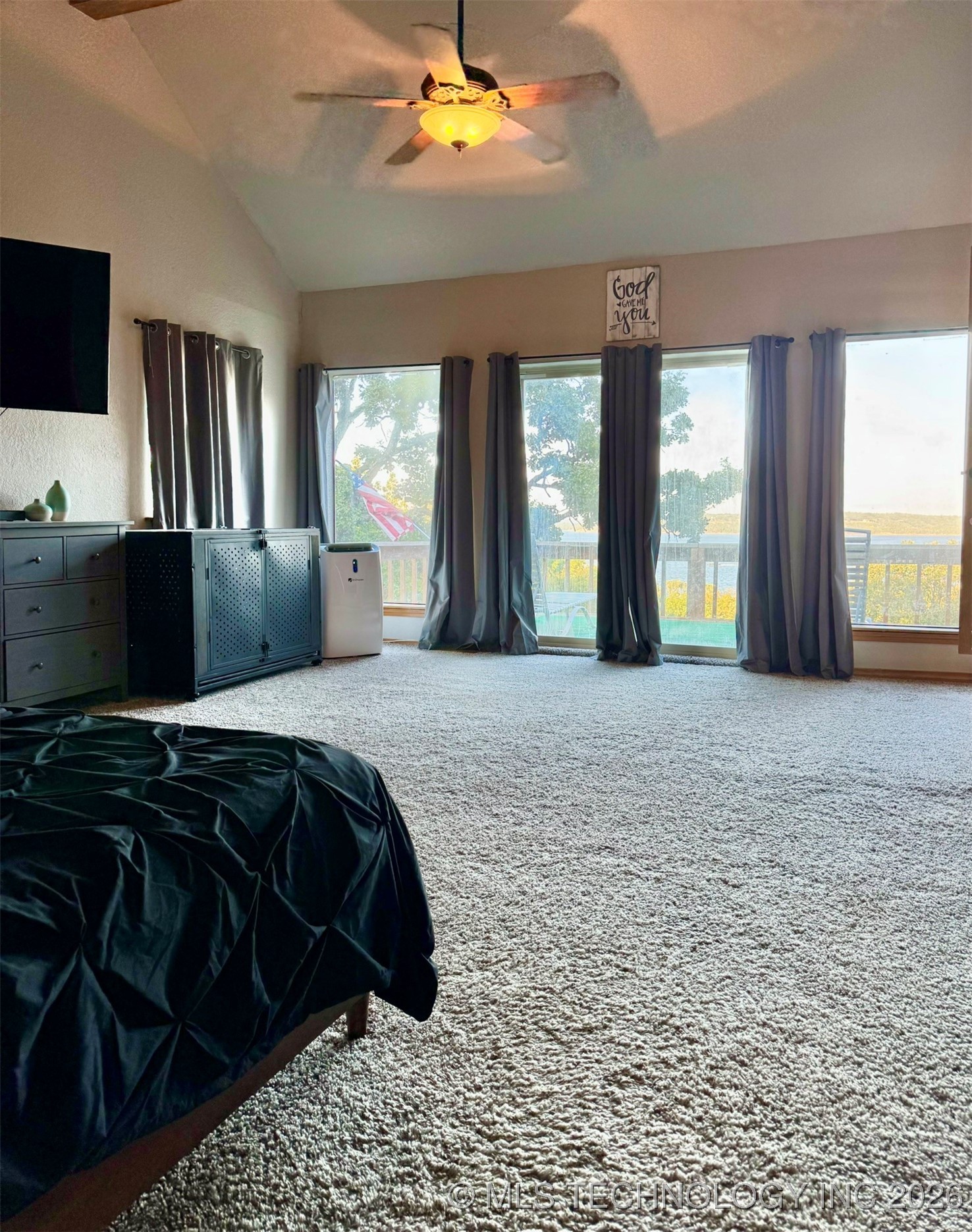 1048 Robin Hood Road Property Photo 34