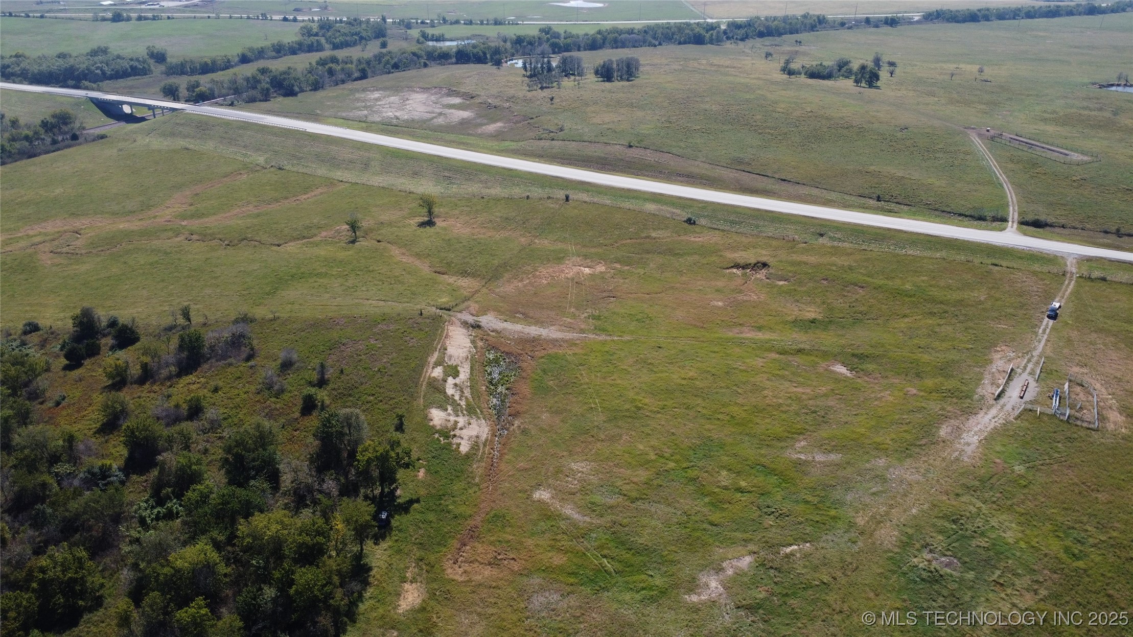0000 E Hwy 60 Property Photo 11