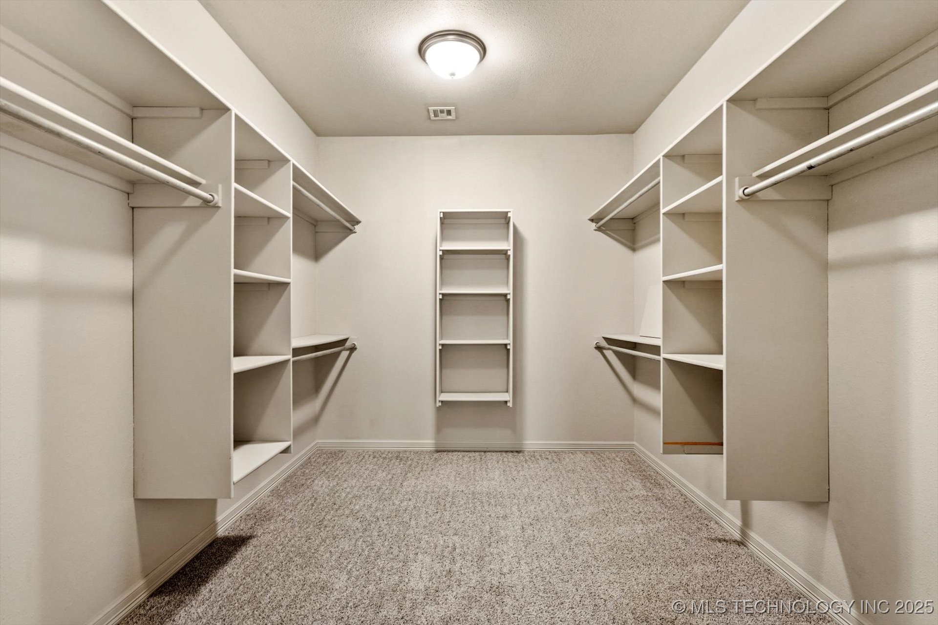 8812 E 110th Street Property Photo 14