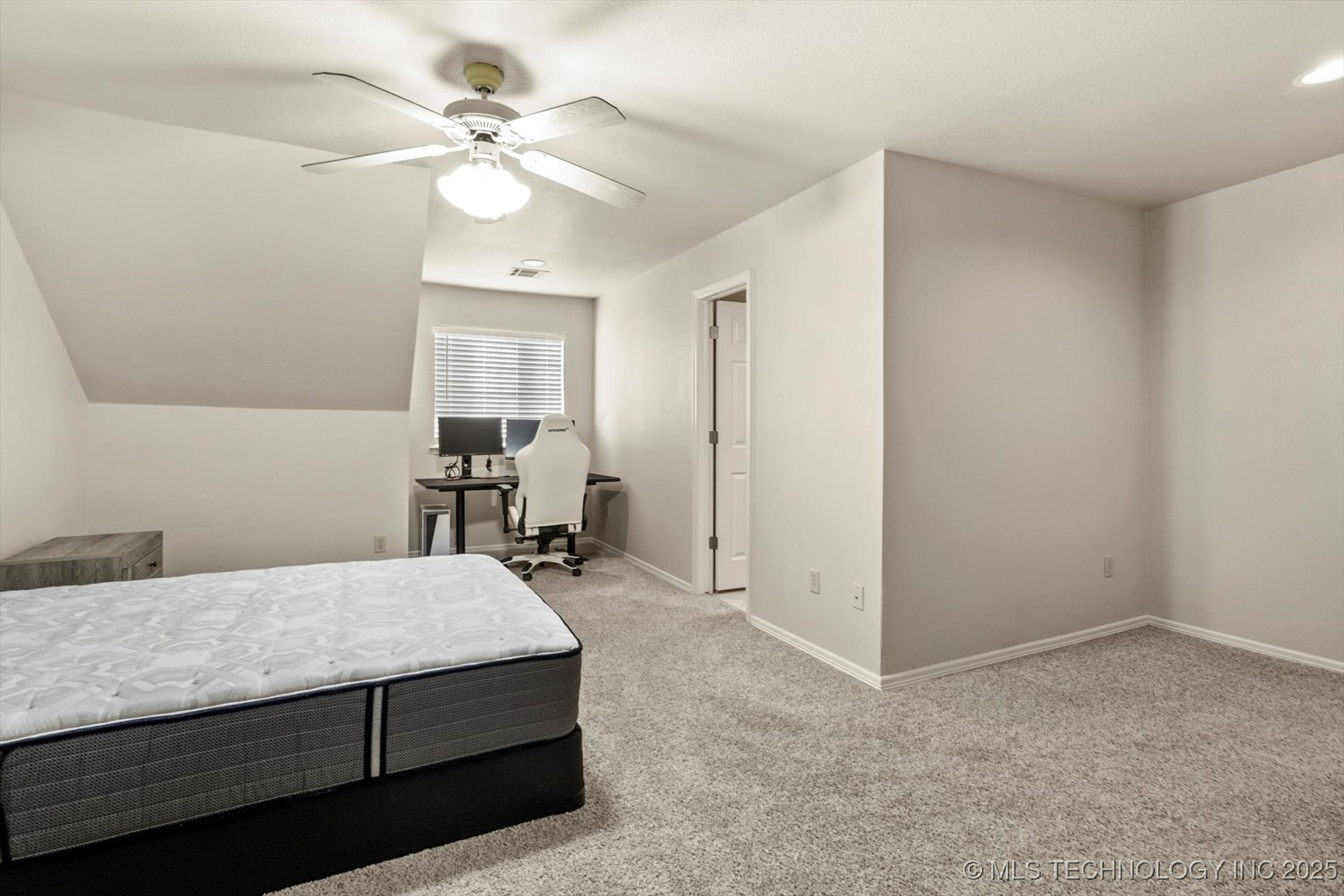 8812 E 110th Street Property Photo 22