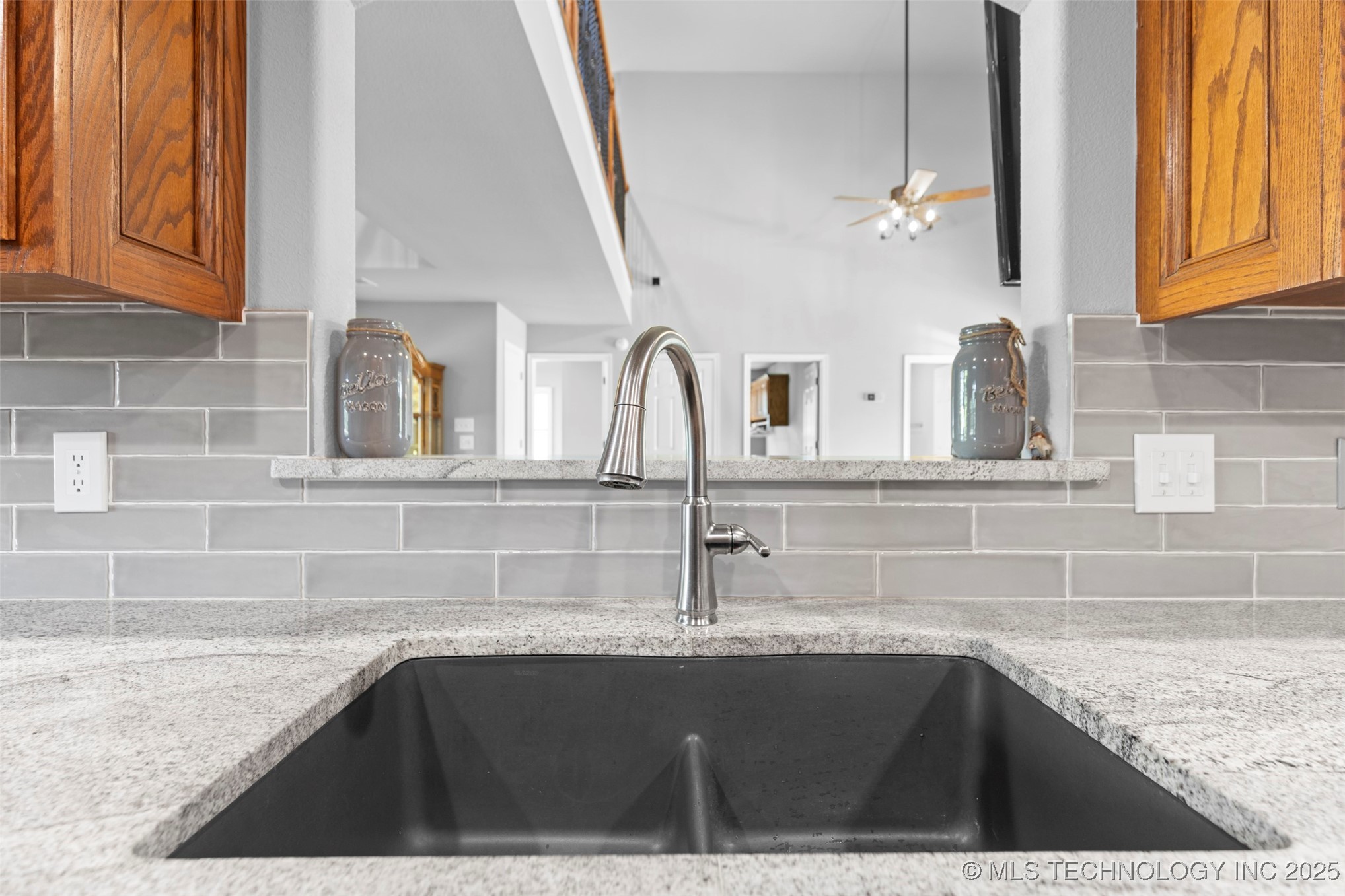 23332 E 132nd Street S Property Photo 9