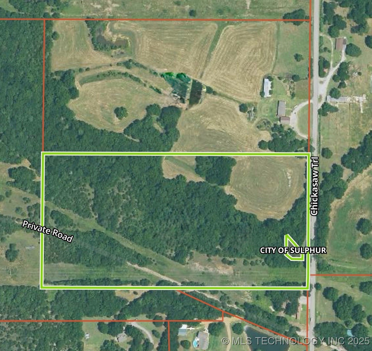 Chickasaw Trail Property Photo 1