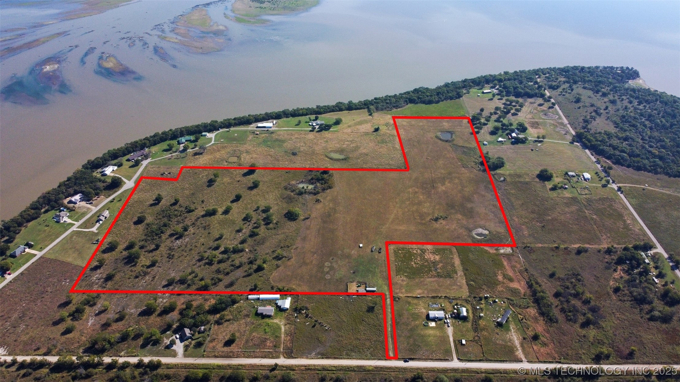 N 416 Road Property Photo 1