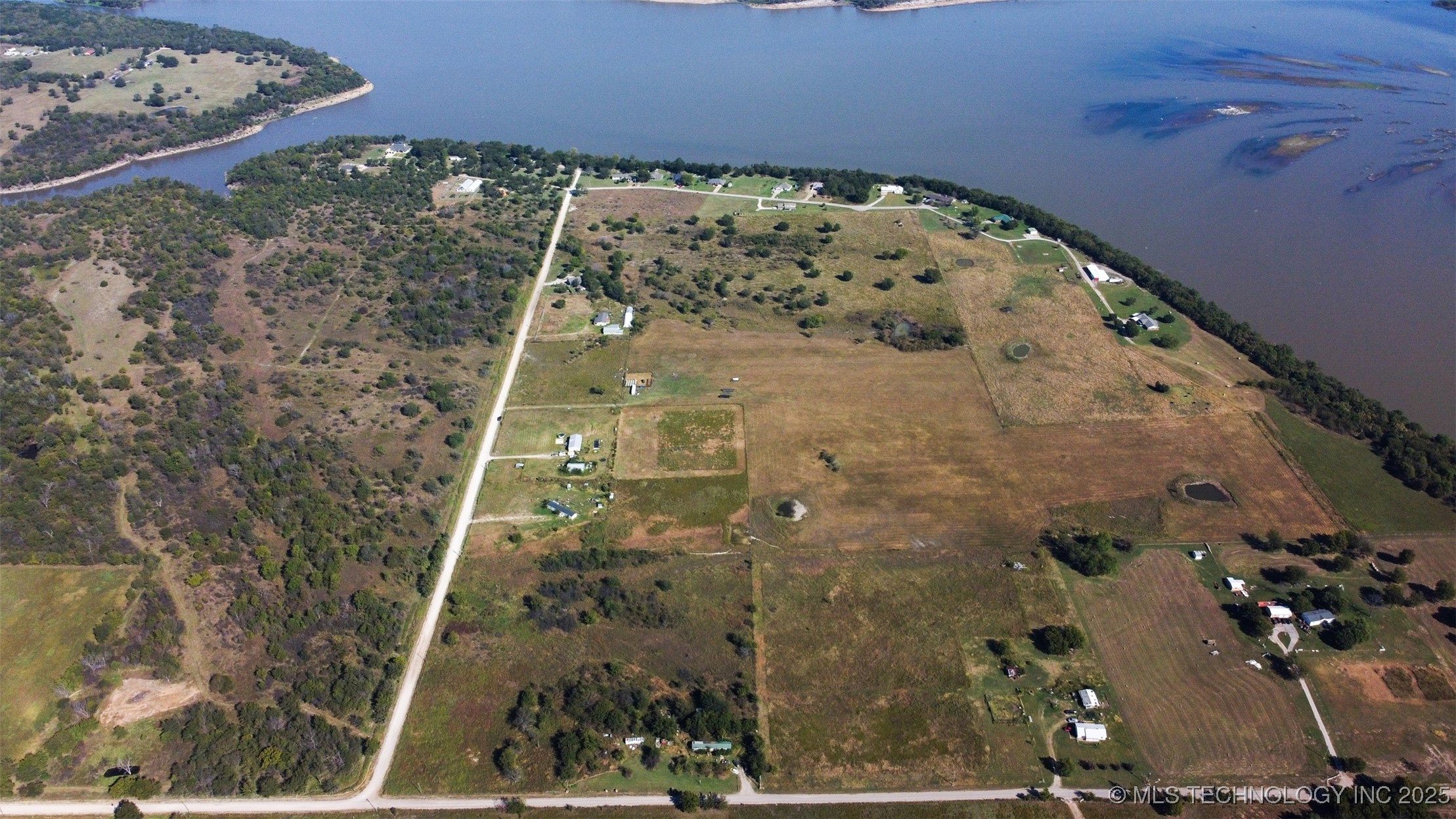 N 416 Road Property Photo 9