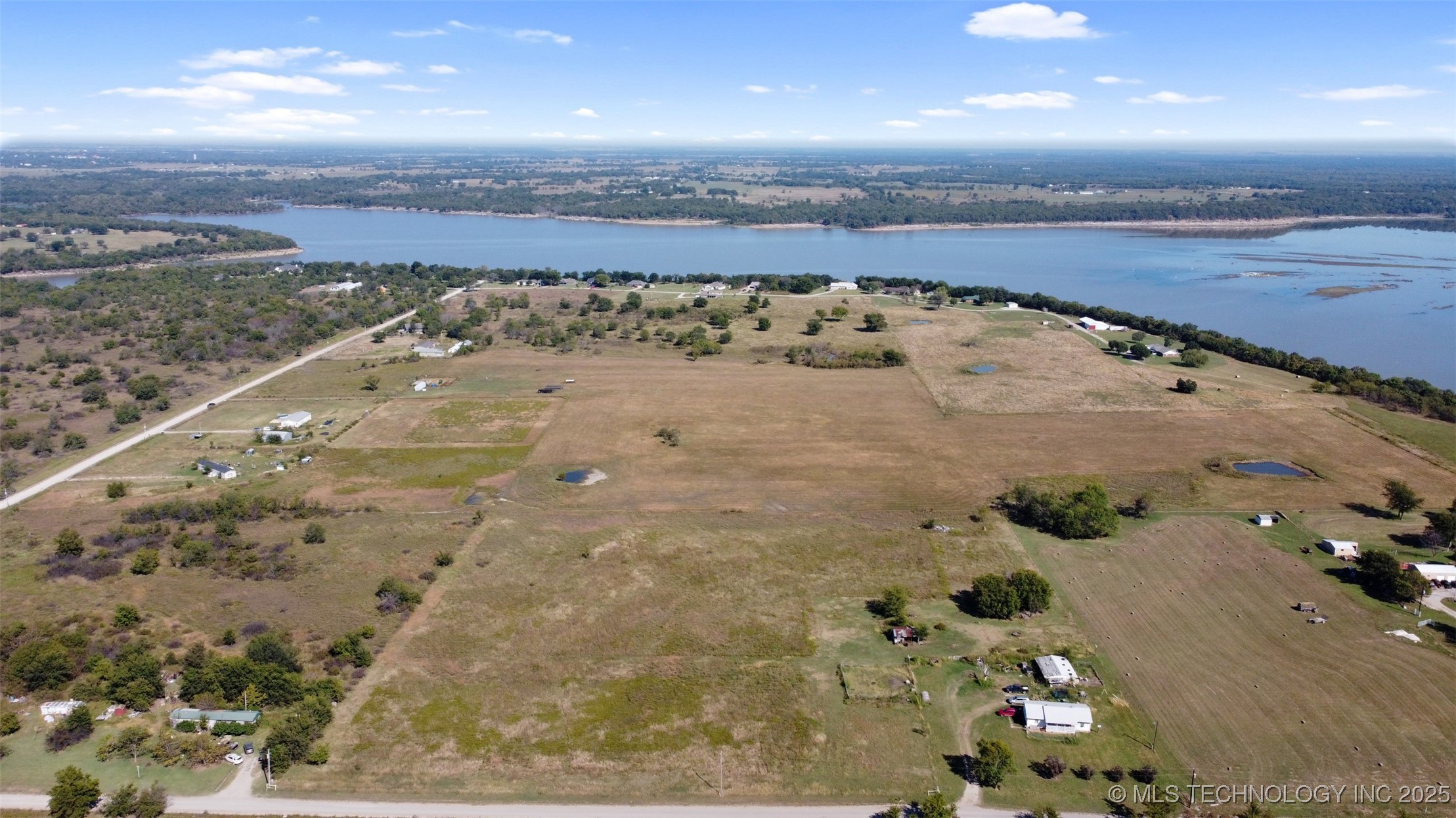 N 416 Road Property Photo 14