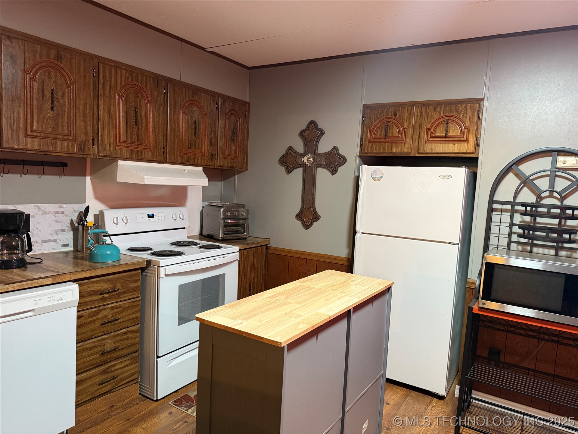 607 Terrace Property Photo 15