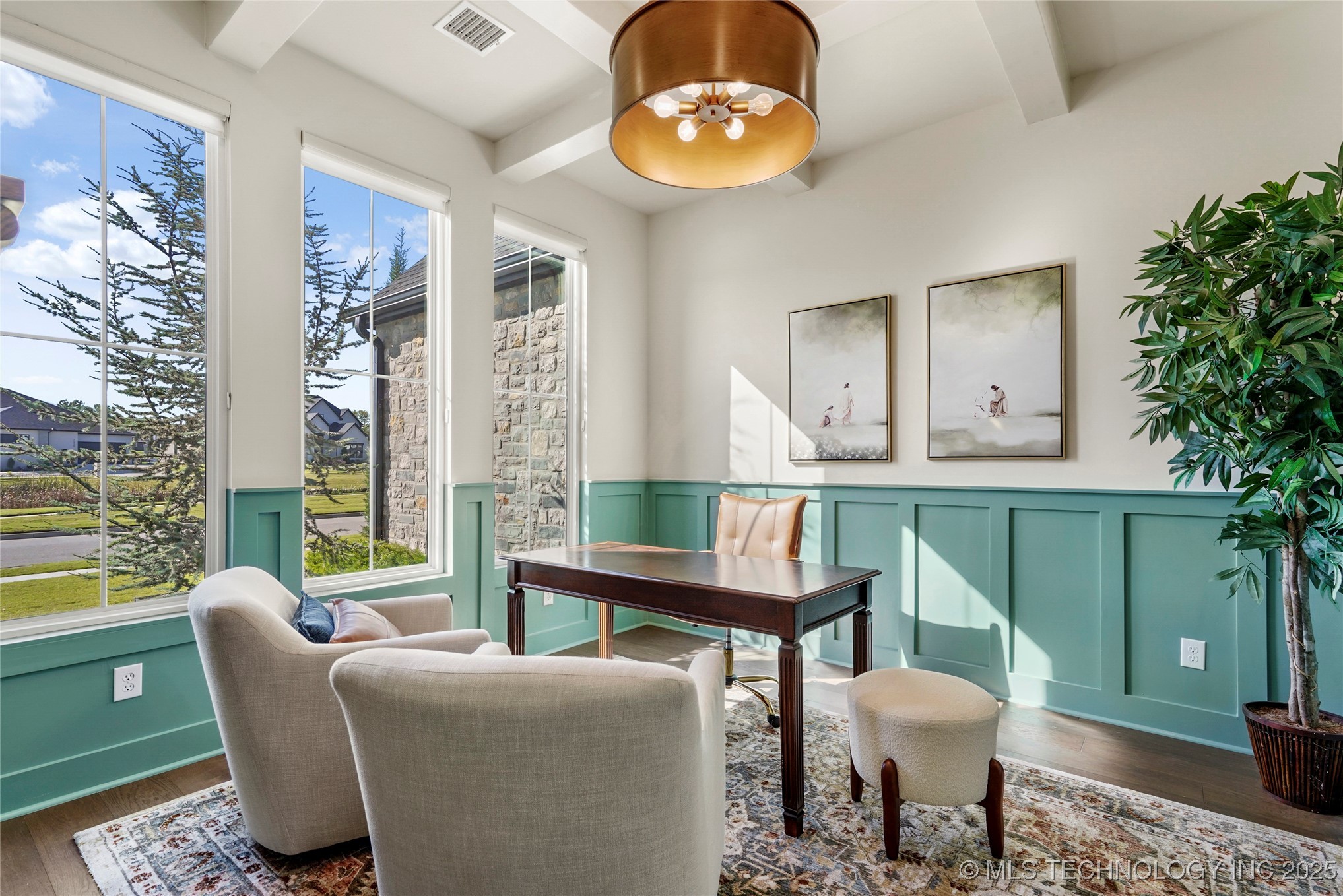 7316 E College Street Property Photo 6