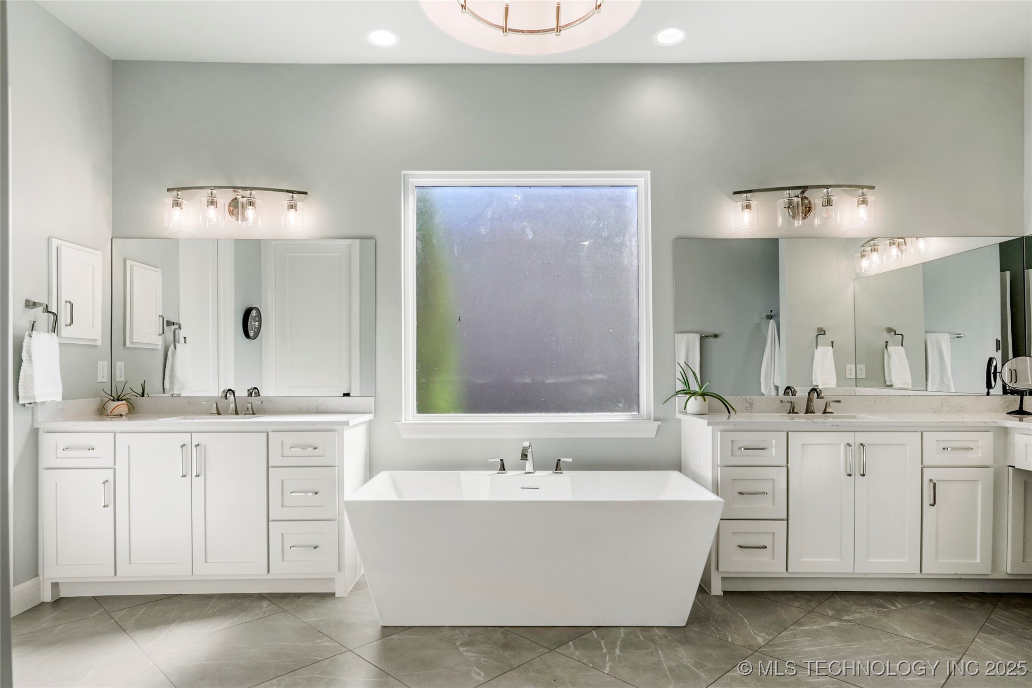 7316 E College Street Property Photo 22