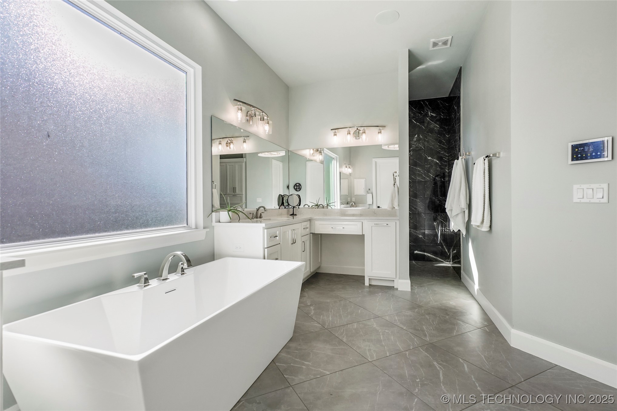 7316 E College Street Property Photo 23