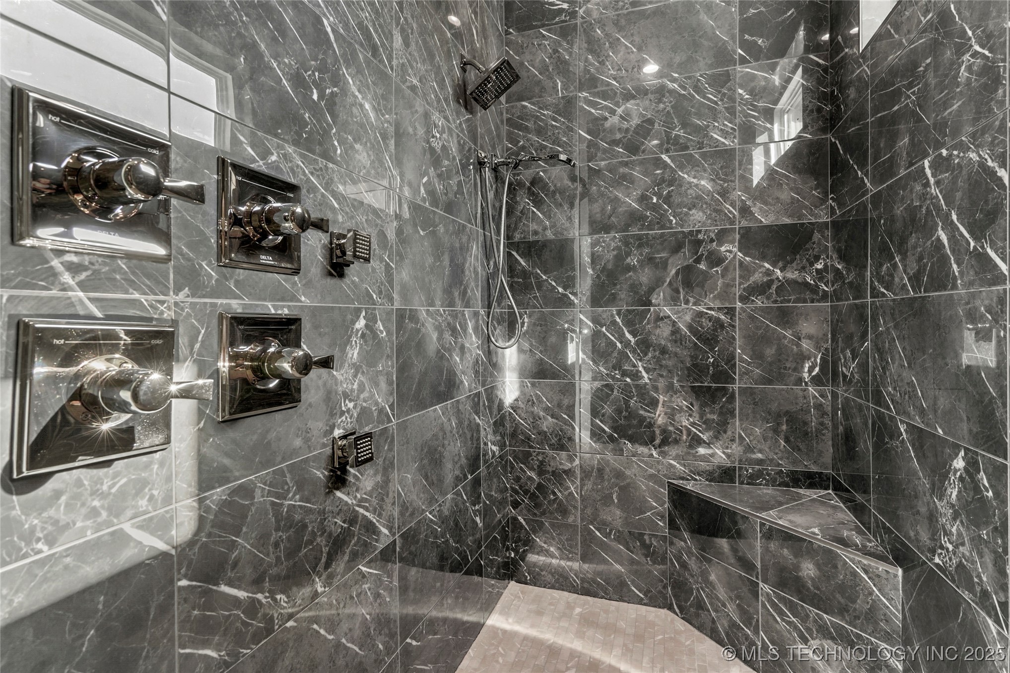 7316 E College Street Property Photo 24