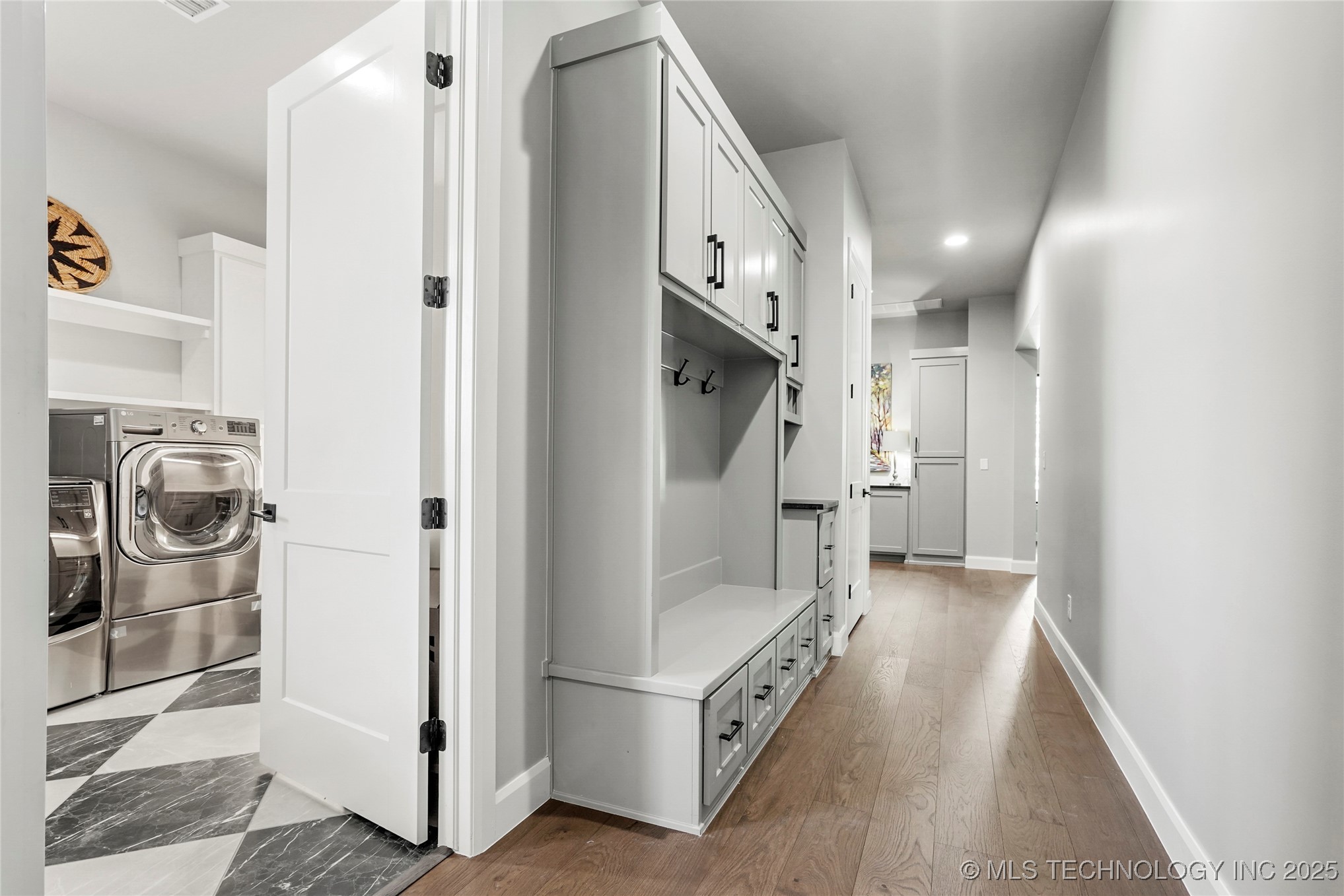 7316 E College Street Property Photo 27