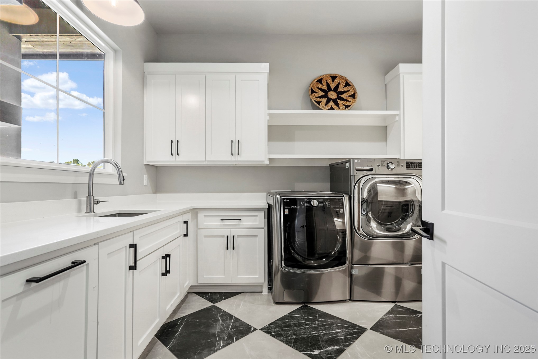 7316 E College Street Property Photo 28