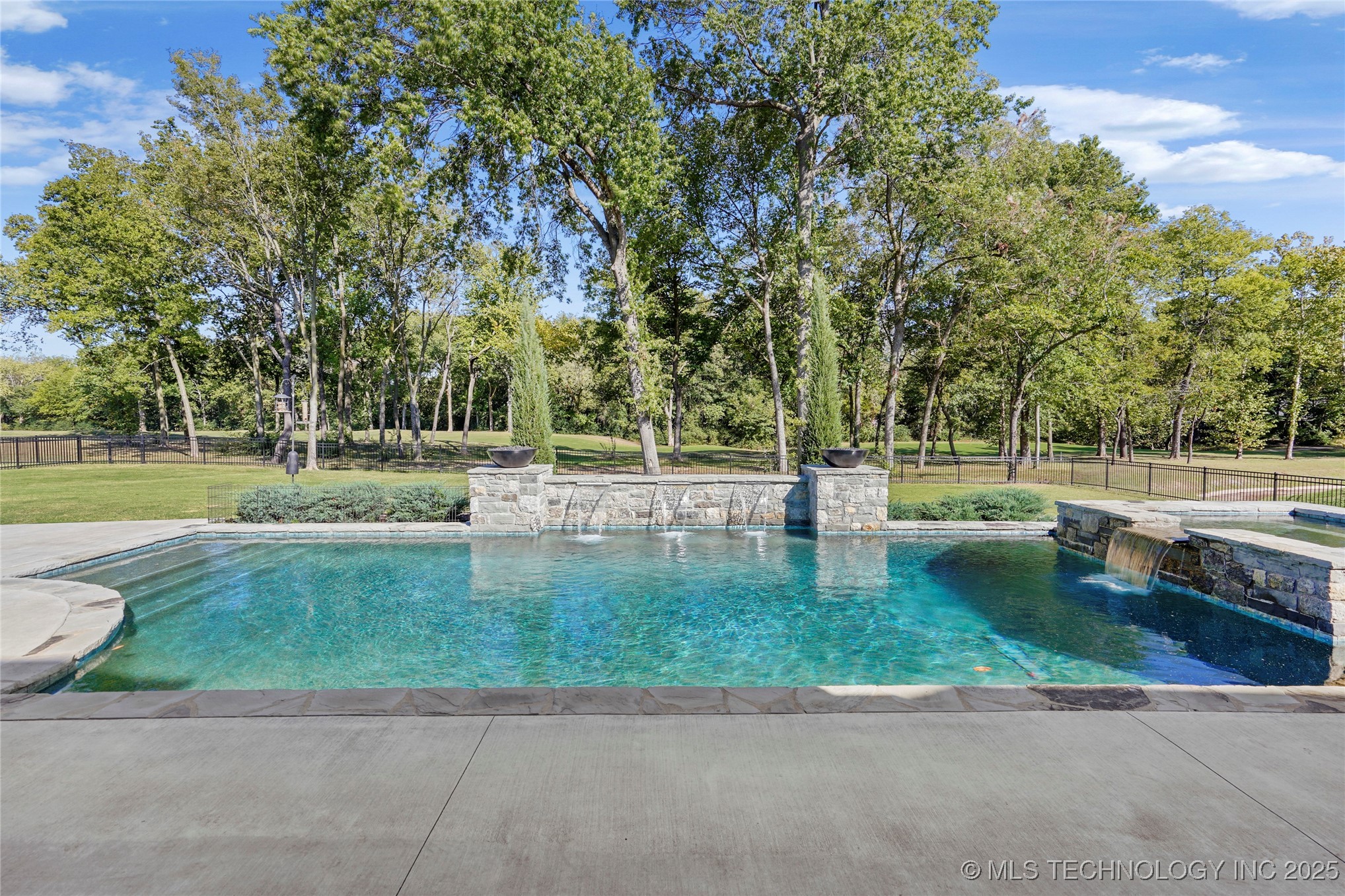 7316 E College Street Property Photo 45