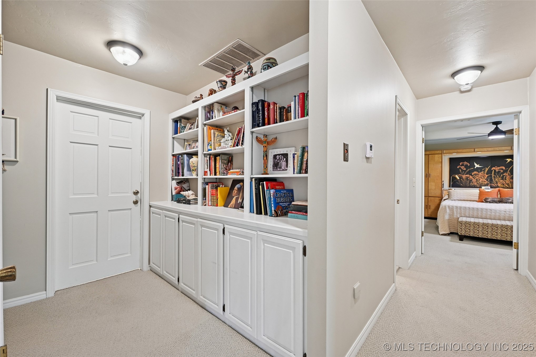 3133 E 68th Street Property Photo 49