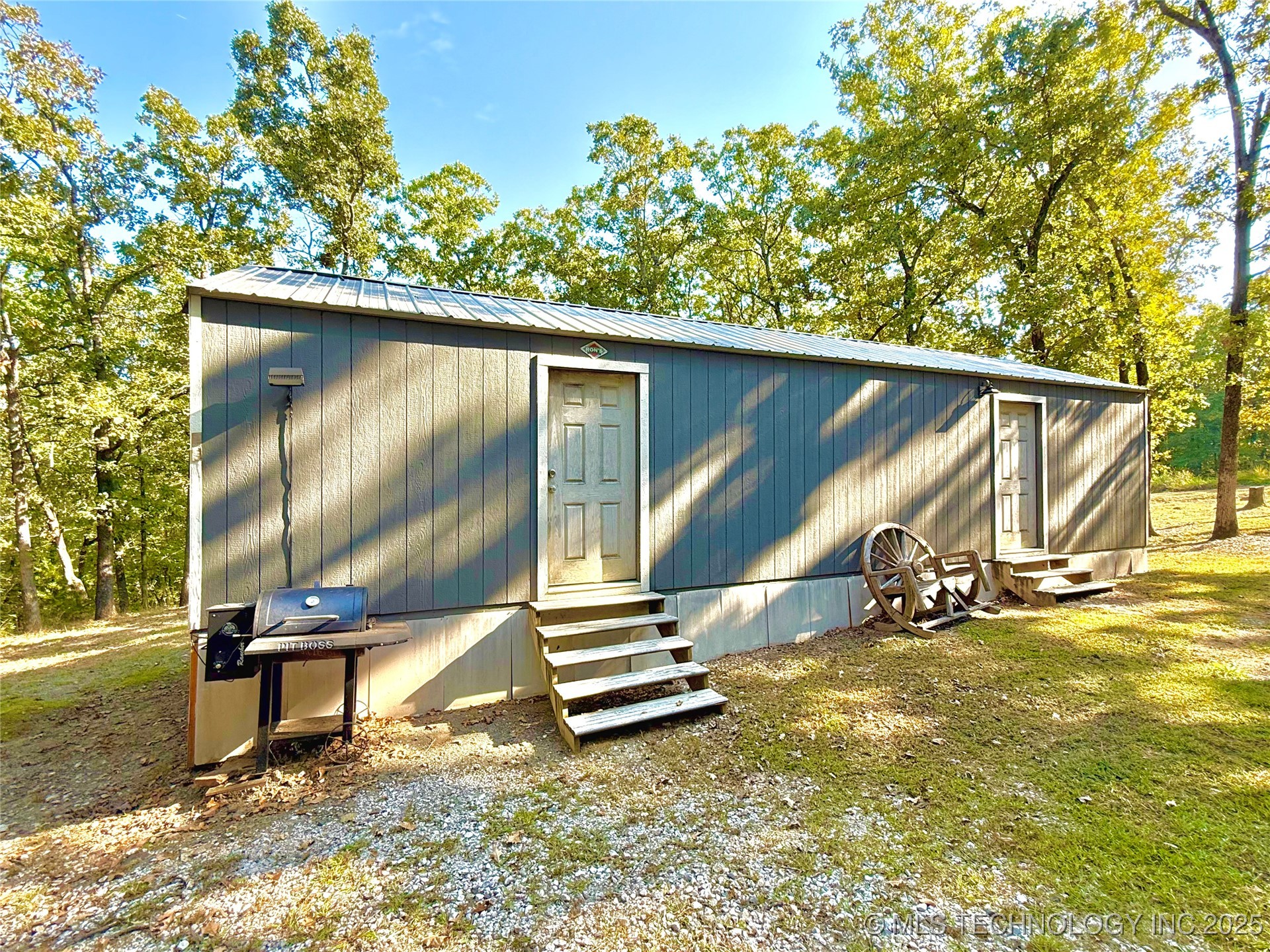 14741 E 147th Street S Property Photo 5