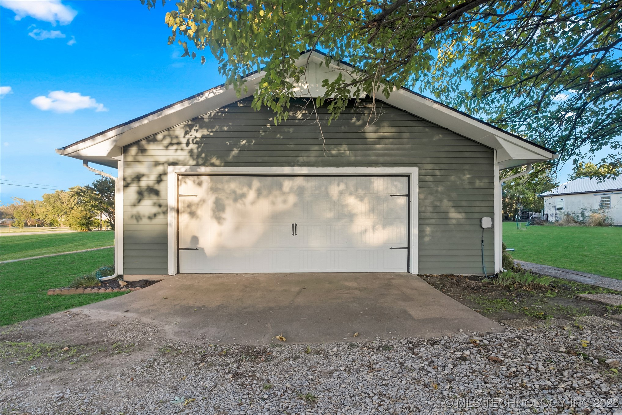 14208 E 126th Street North Property Photo 52