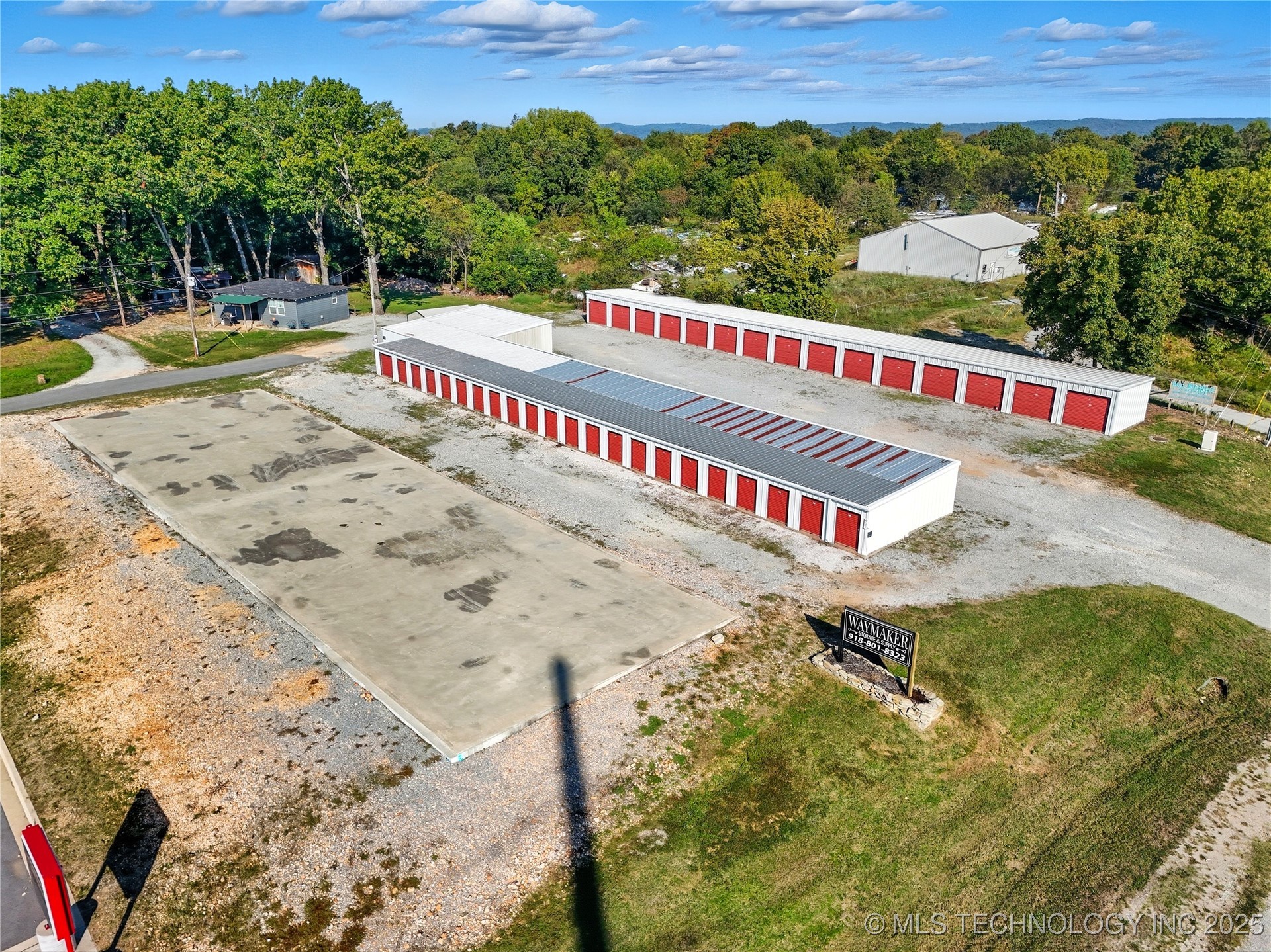 25881 S 655 Road Property Photo 3