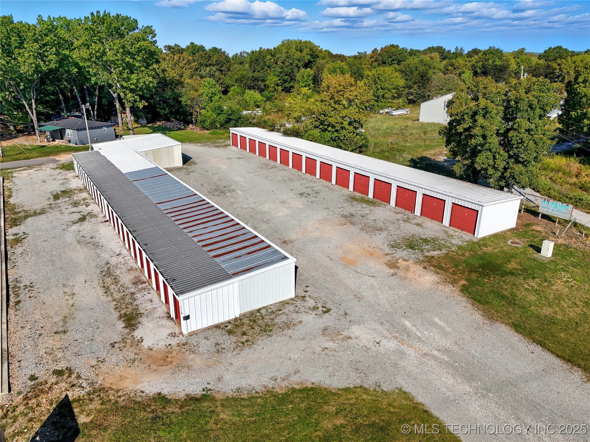 25881 S 655 Road Property Photo 8