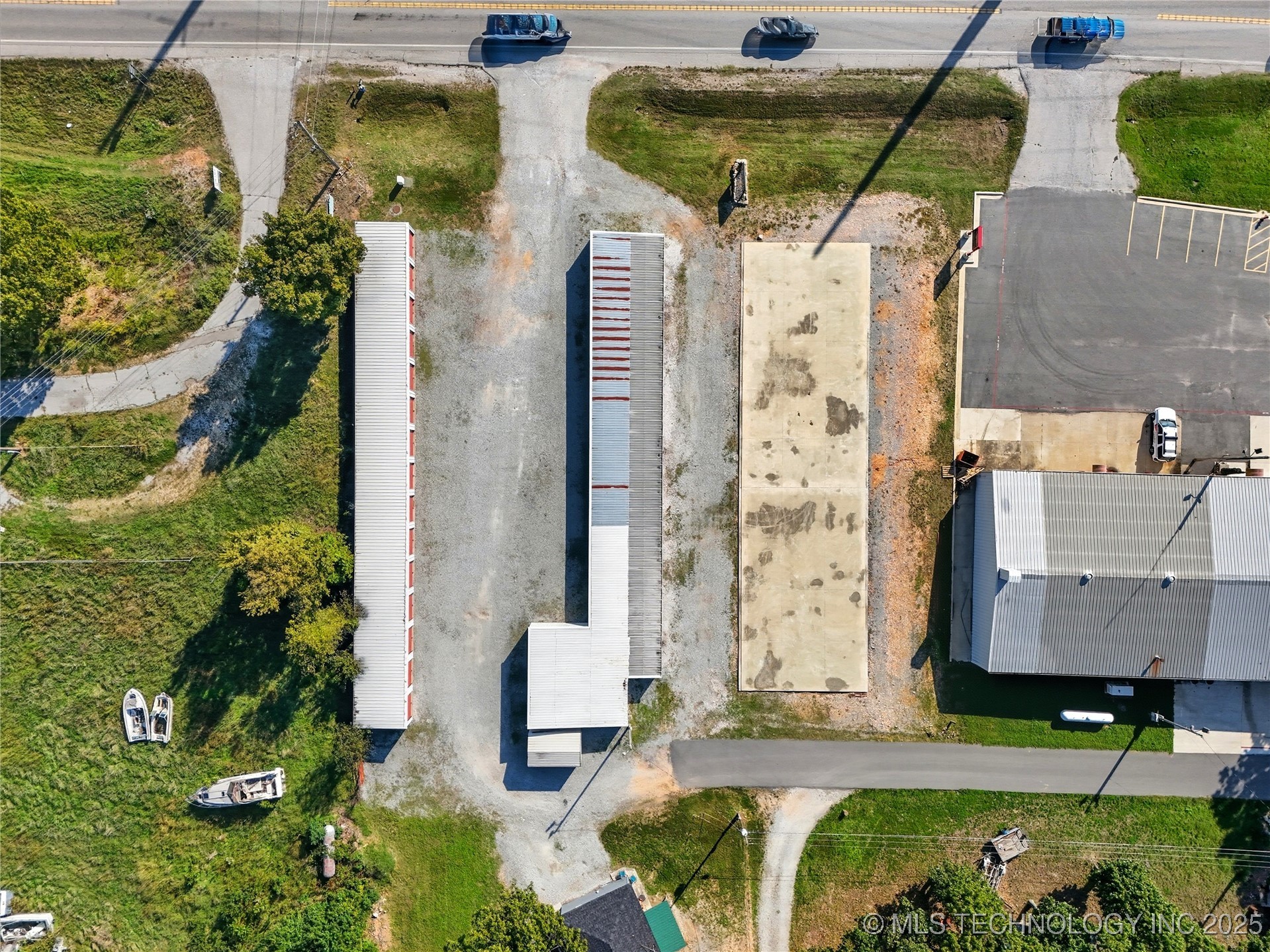 25881 S 655 Road Property Photo 11