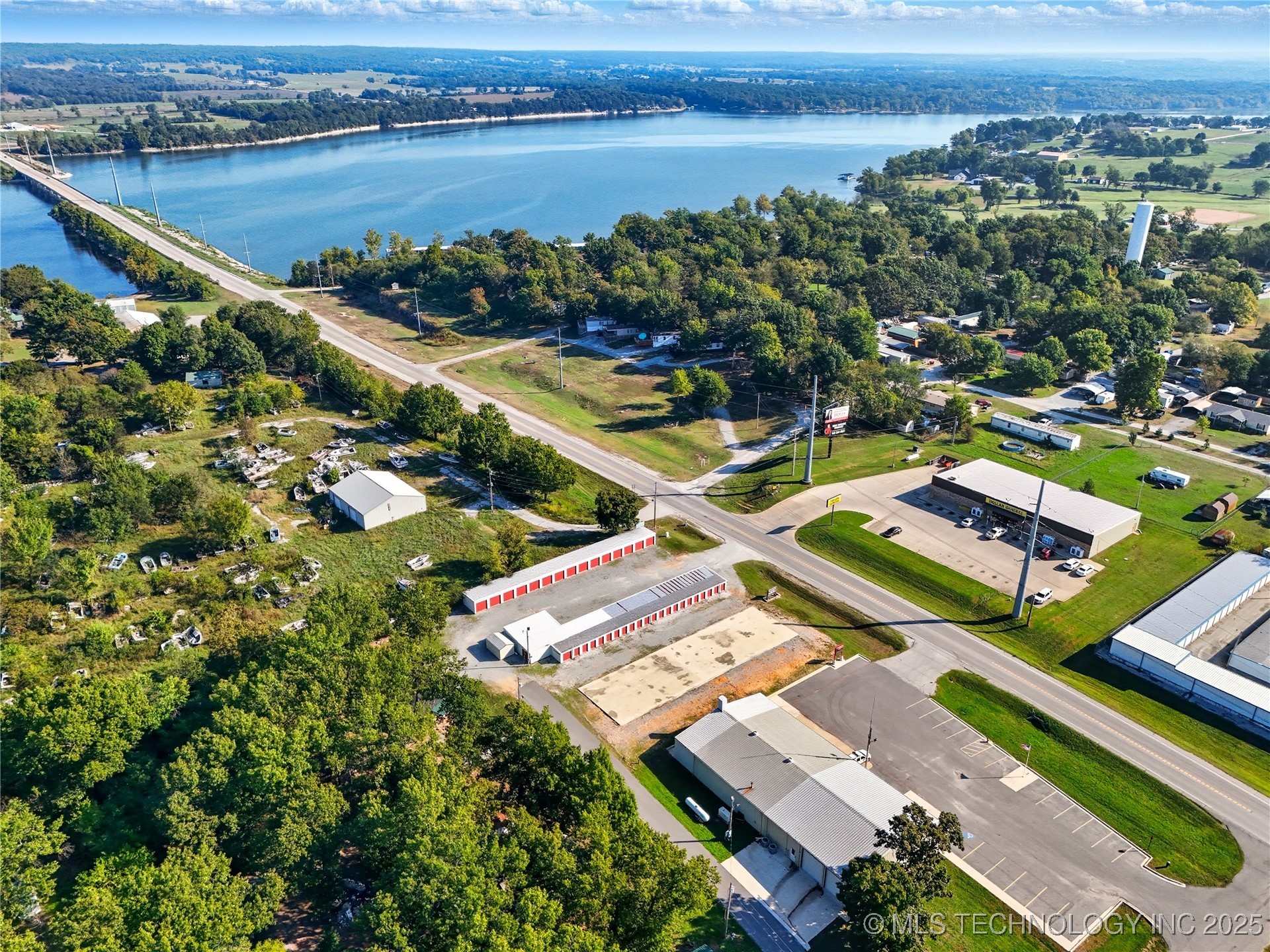 25881 S 655 Road Property Photo 12