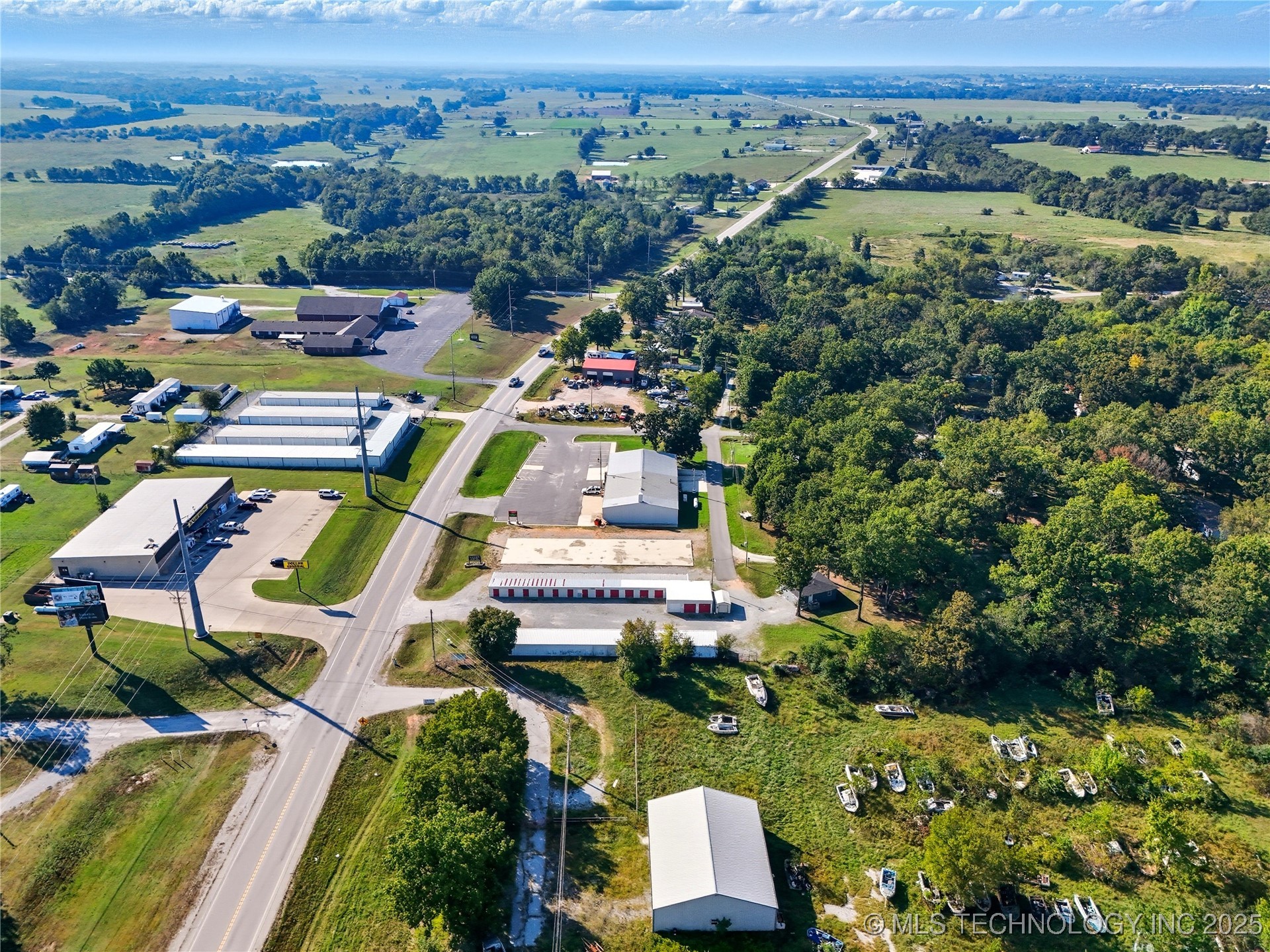 25881 S 655 Road Property Photo 16