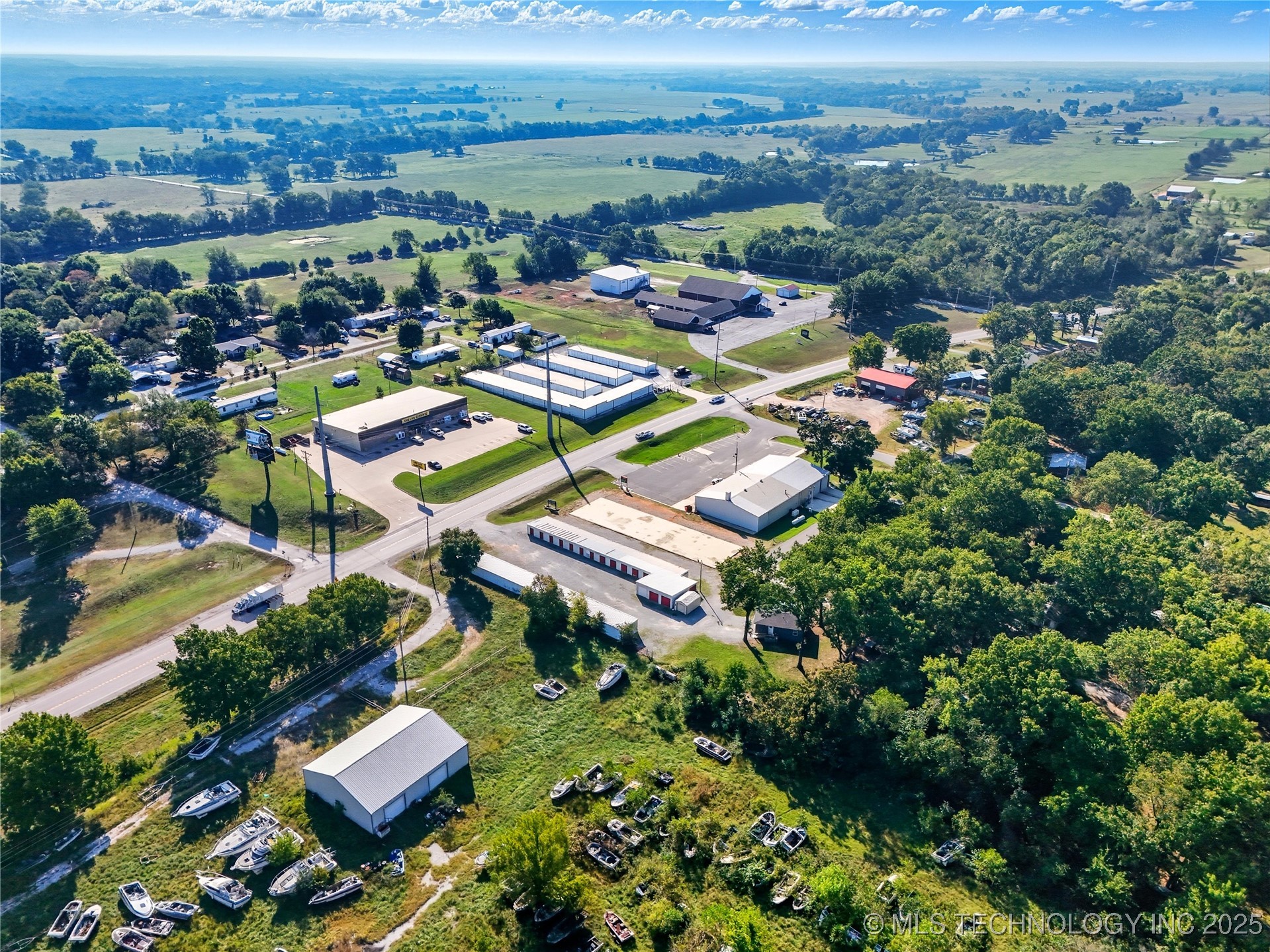 25881 S 655 Road Property Photo 17