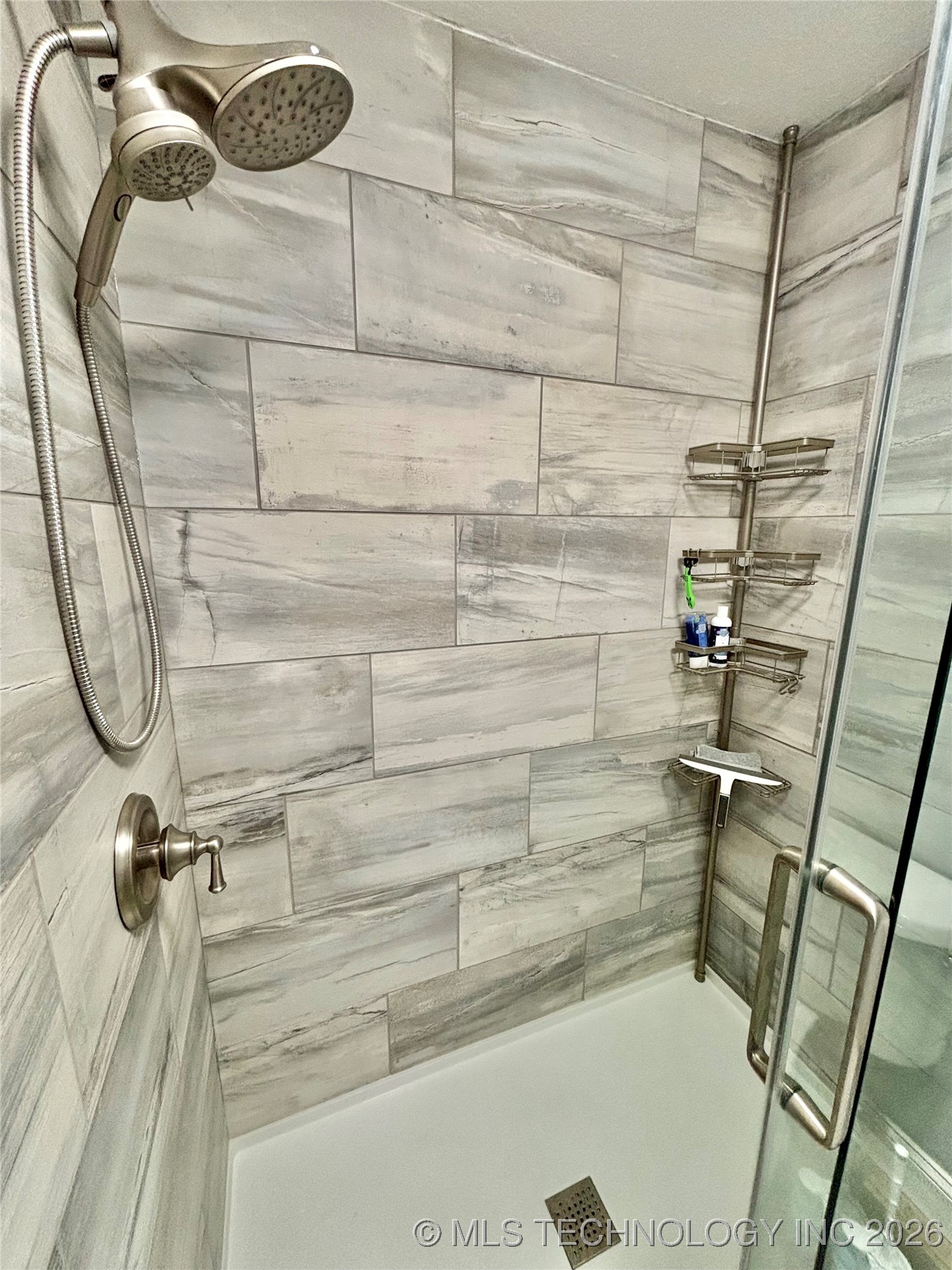 1801 E Willow Drive Property Photo 20