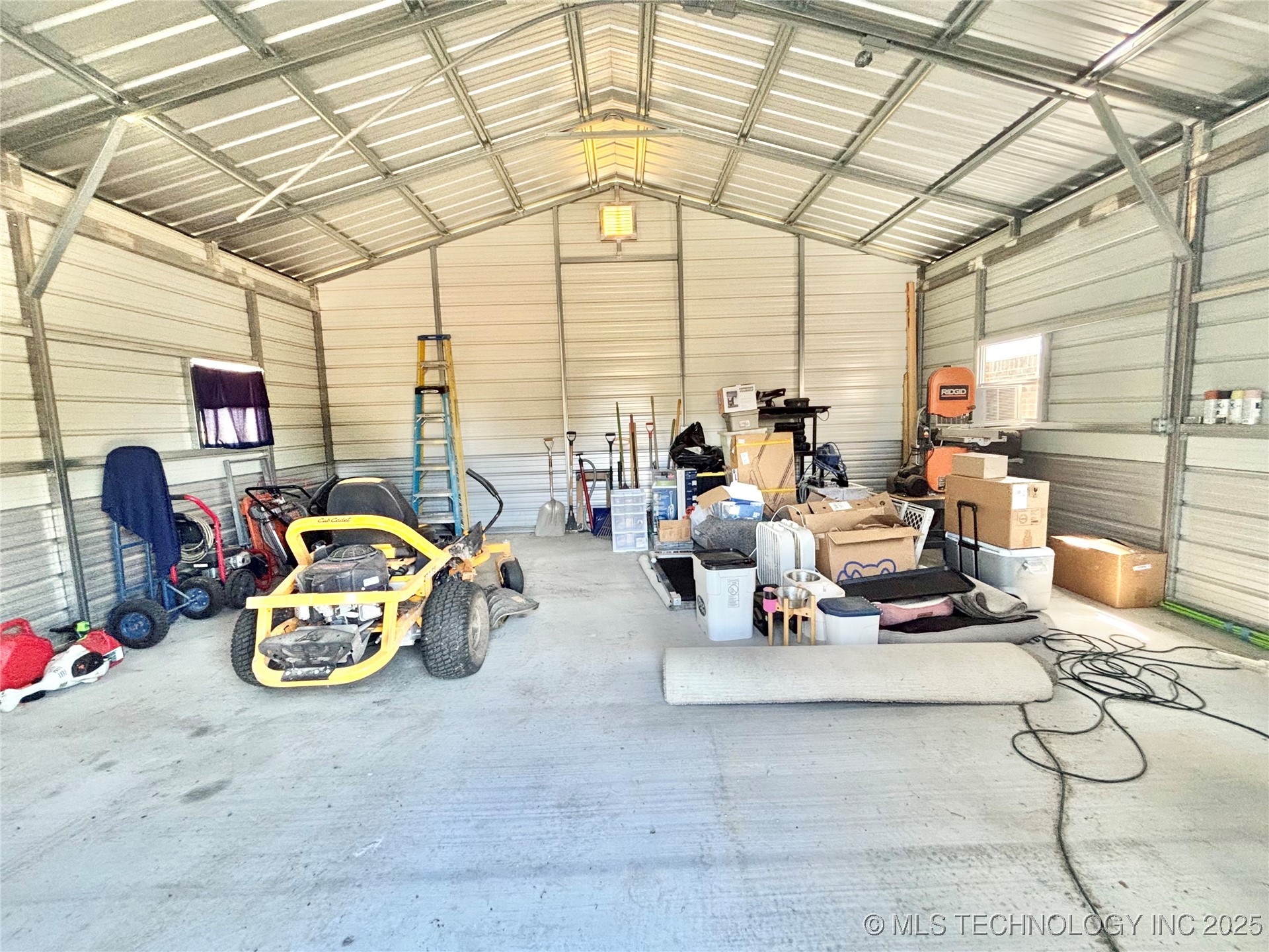 1801 E Willow Drive Property Photo 42