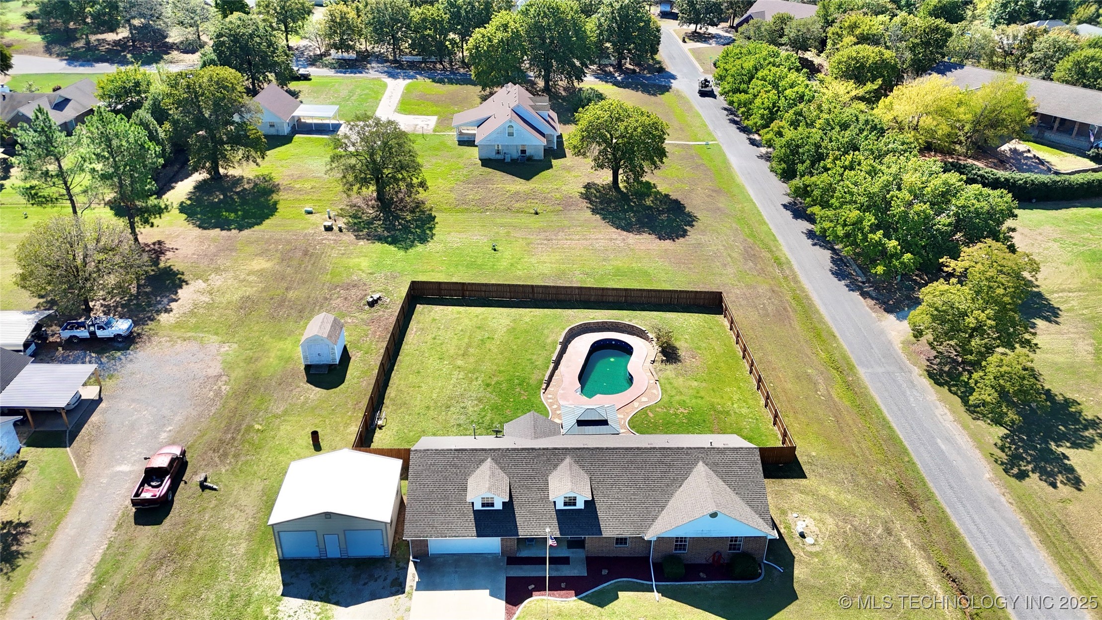 1801 E Willow Drive Property Photo 47