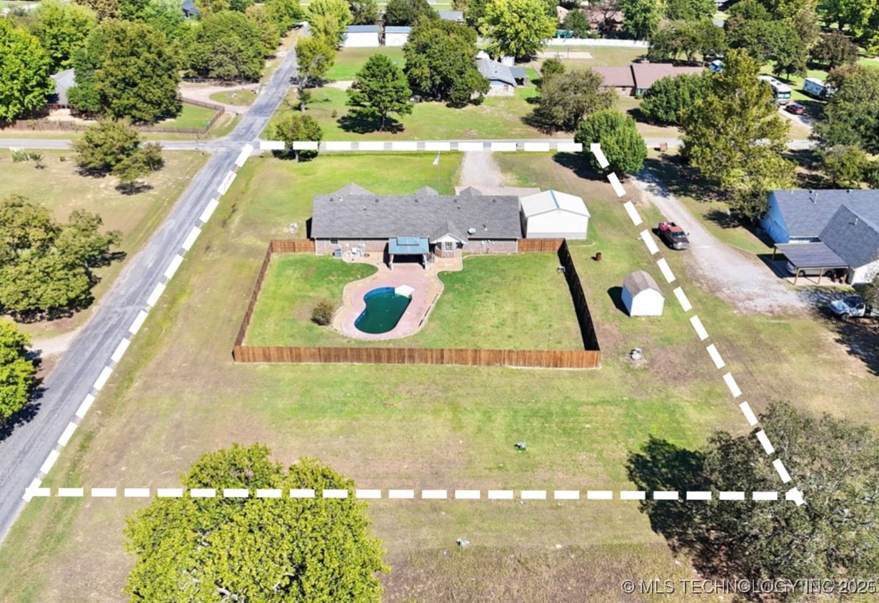 1801 E Willow Drive Property Photo 49