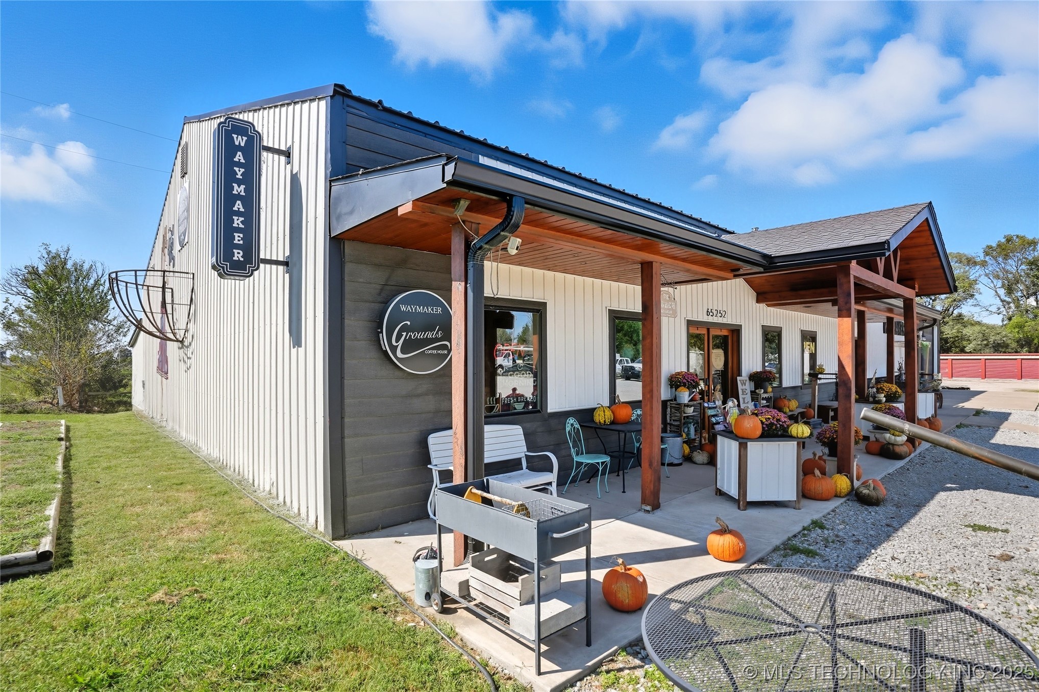 65252 E 290 Road Property Photo 17