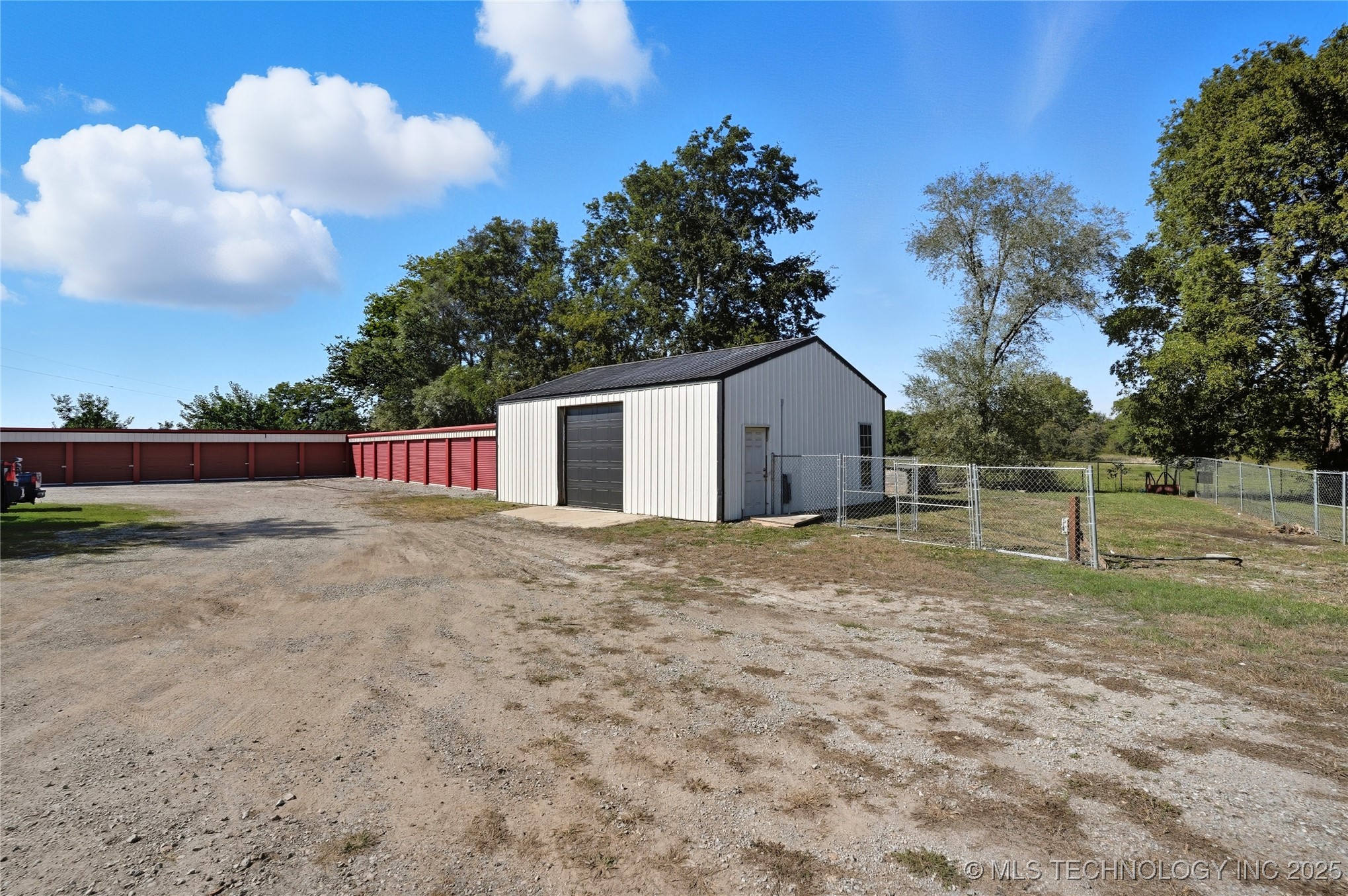 65252 E 290 Road Property Photo 69