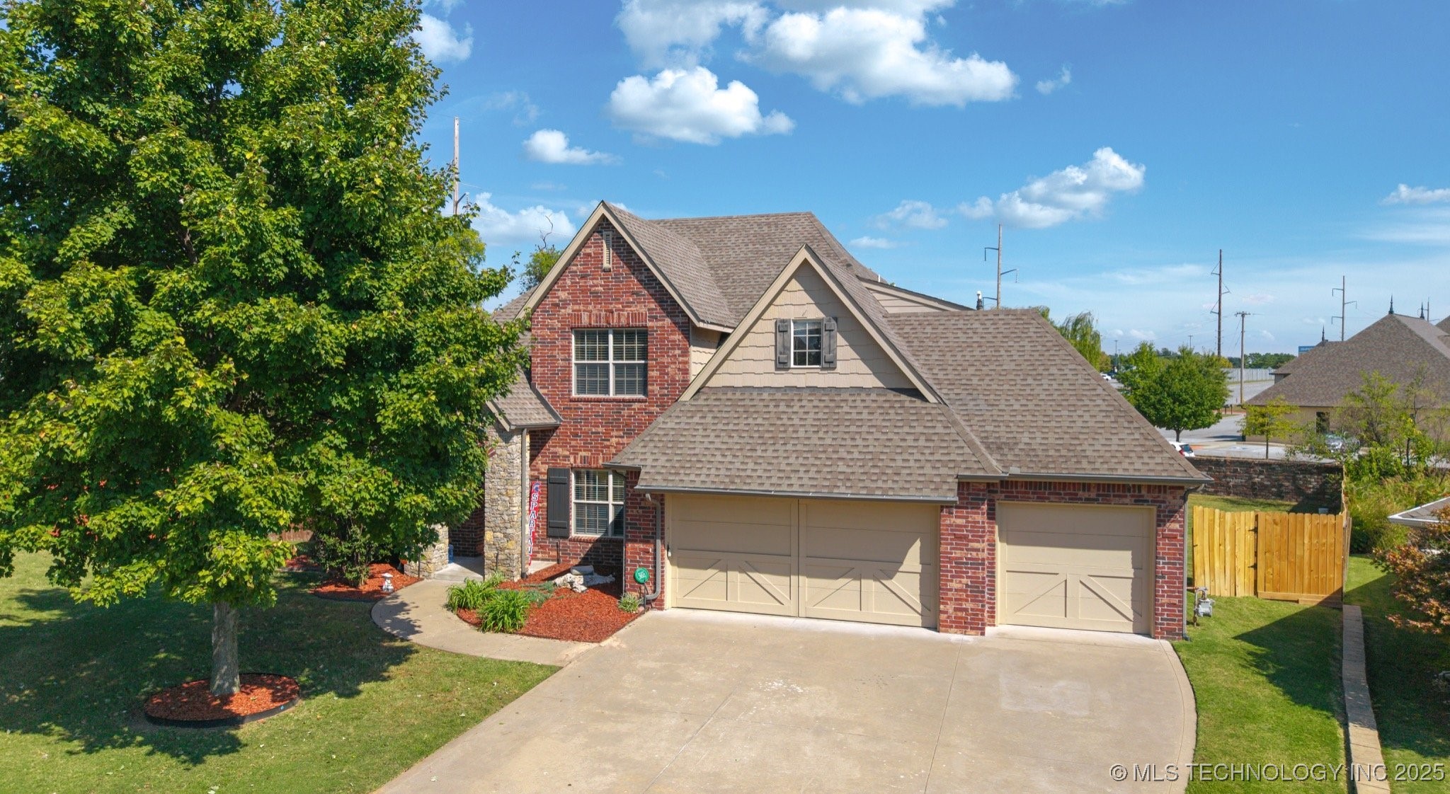 7391 E 111th Place S Property Photo 5