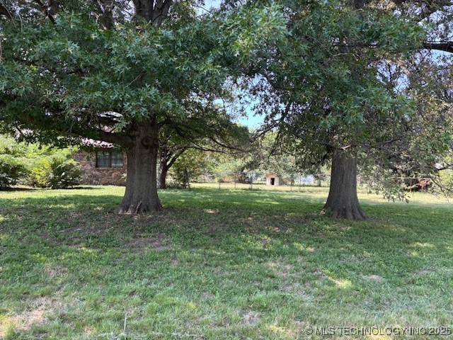 196 Elm Drive Property Photo 12