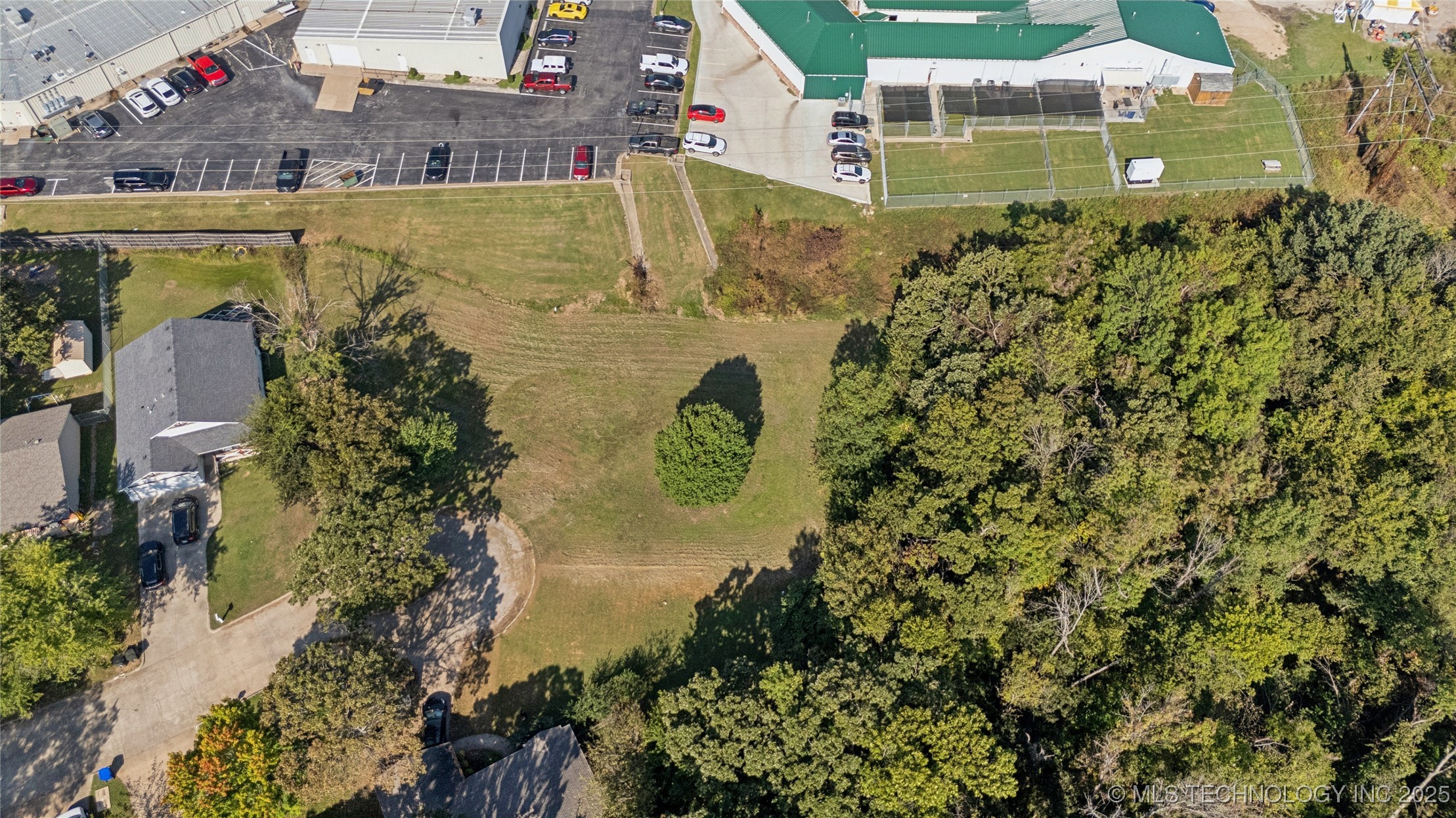 503 Antry Place Property Photo 5