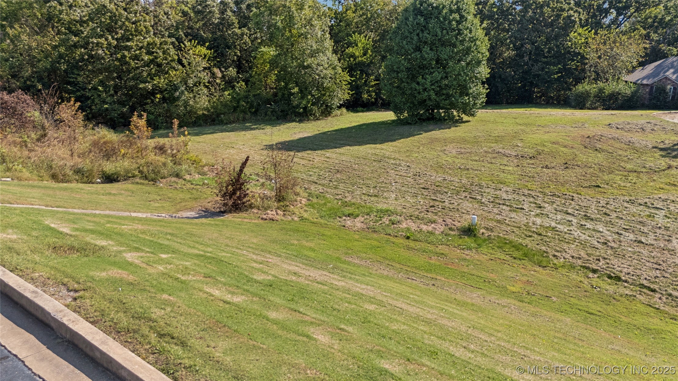 503 Antry Place Property Photo 11