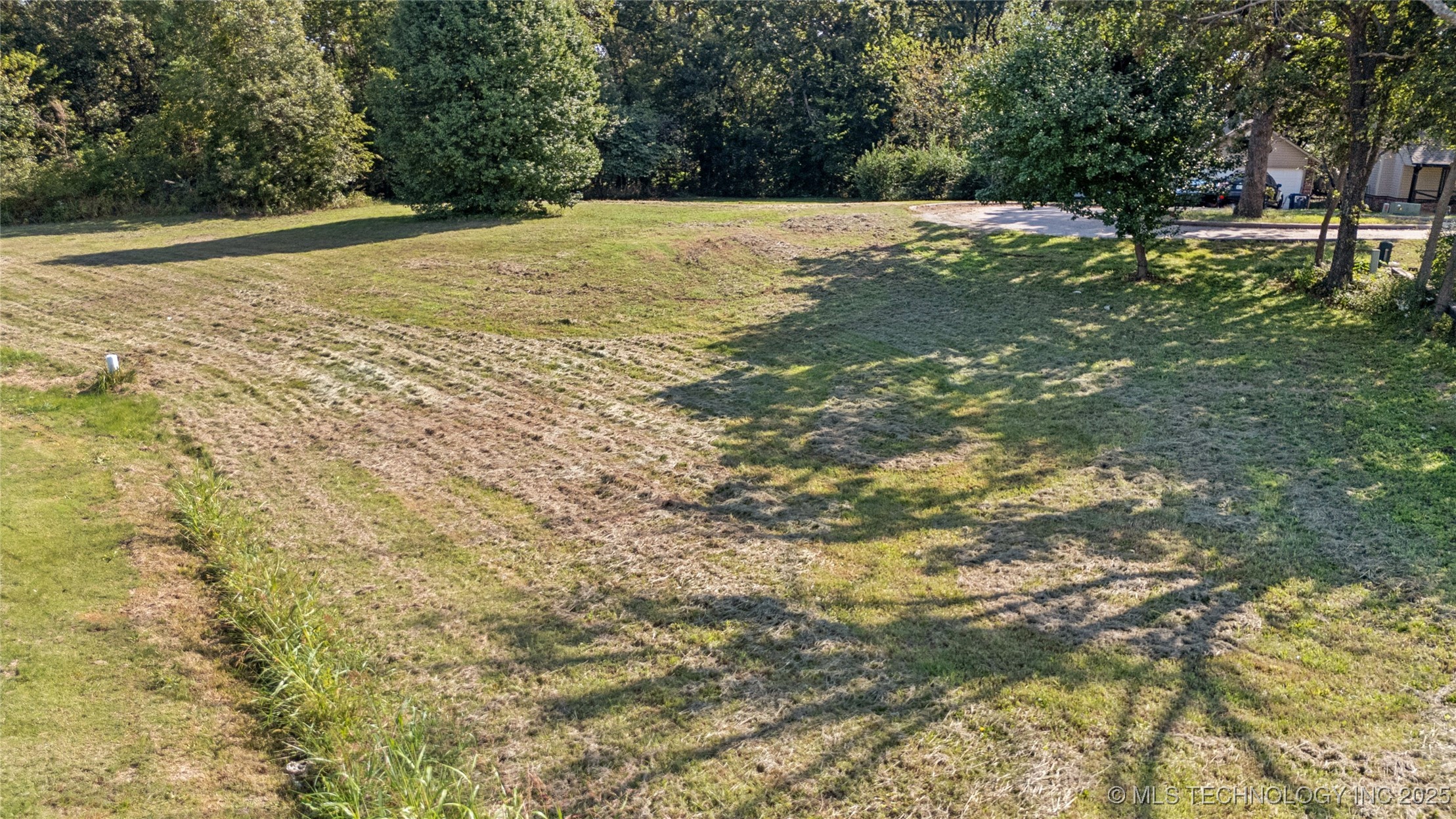 503 Antry Place Property Photo 12