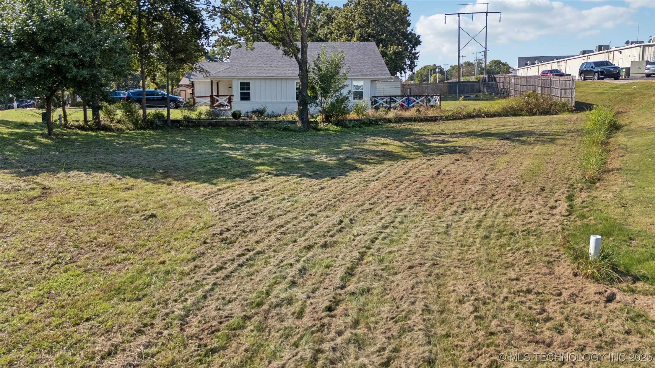 503 Antry Place Property Photo 14